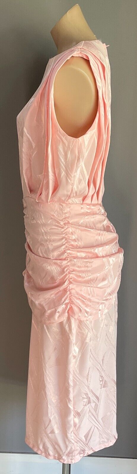 LOVE LOVE Coral Pink Jacquard Sleeveless Ruched Waist Midi Dress Sz 14 1980's
