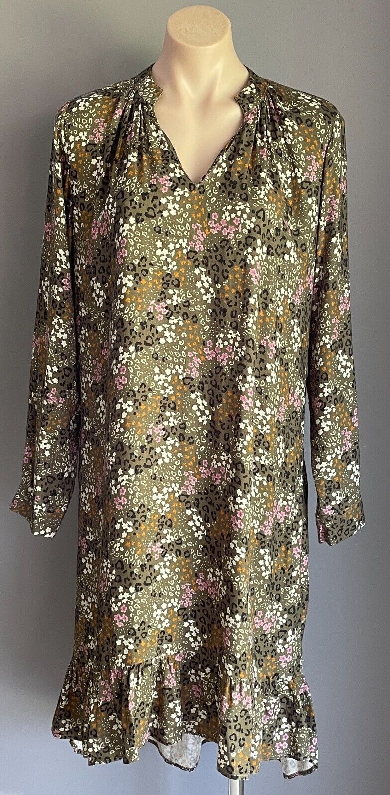 CAROLINA Hi-Lo Hem Dress Khaki Multicoloured Leopard Floral Size L Long Sleeve
