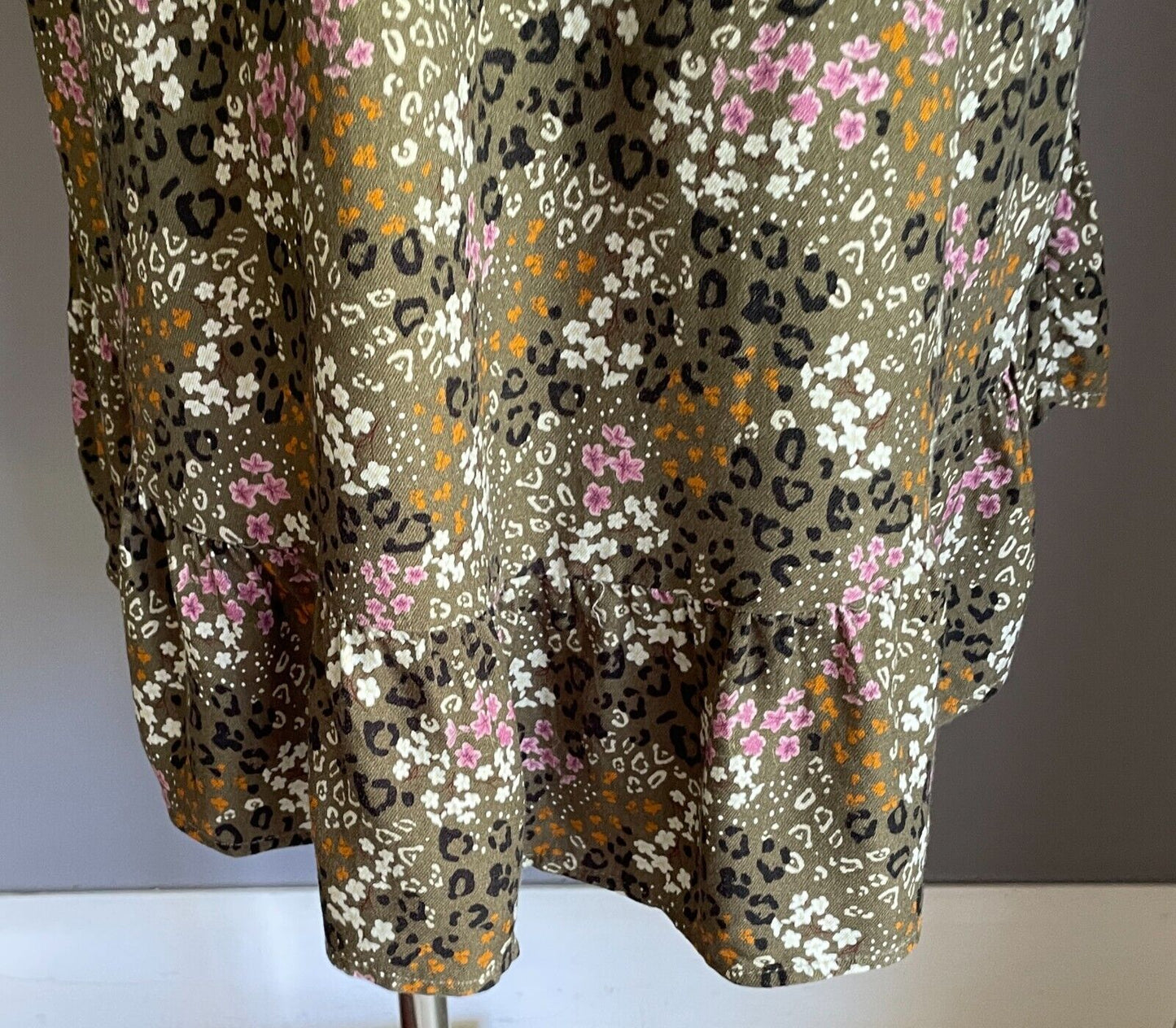 CAROLINA Hi-Lo Hem Dress Khaki Multicoloured Leopard Floral Size L Long Sleeve