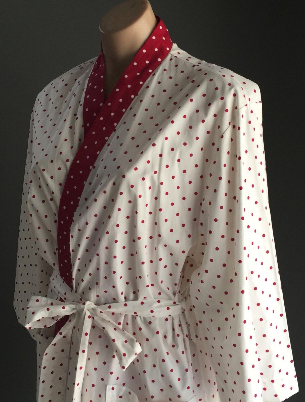 LAURA ASHLEY Dressing Gown Cotton Bath Robe White & Burgundy Polka Dot Size M 12