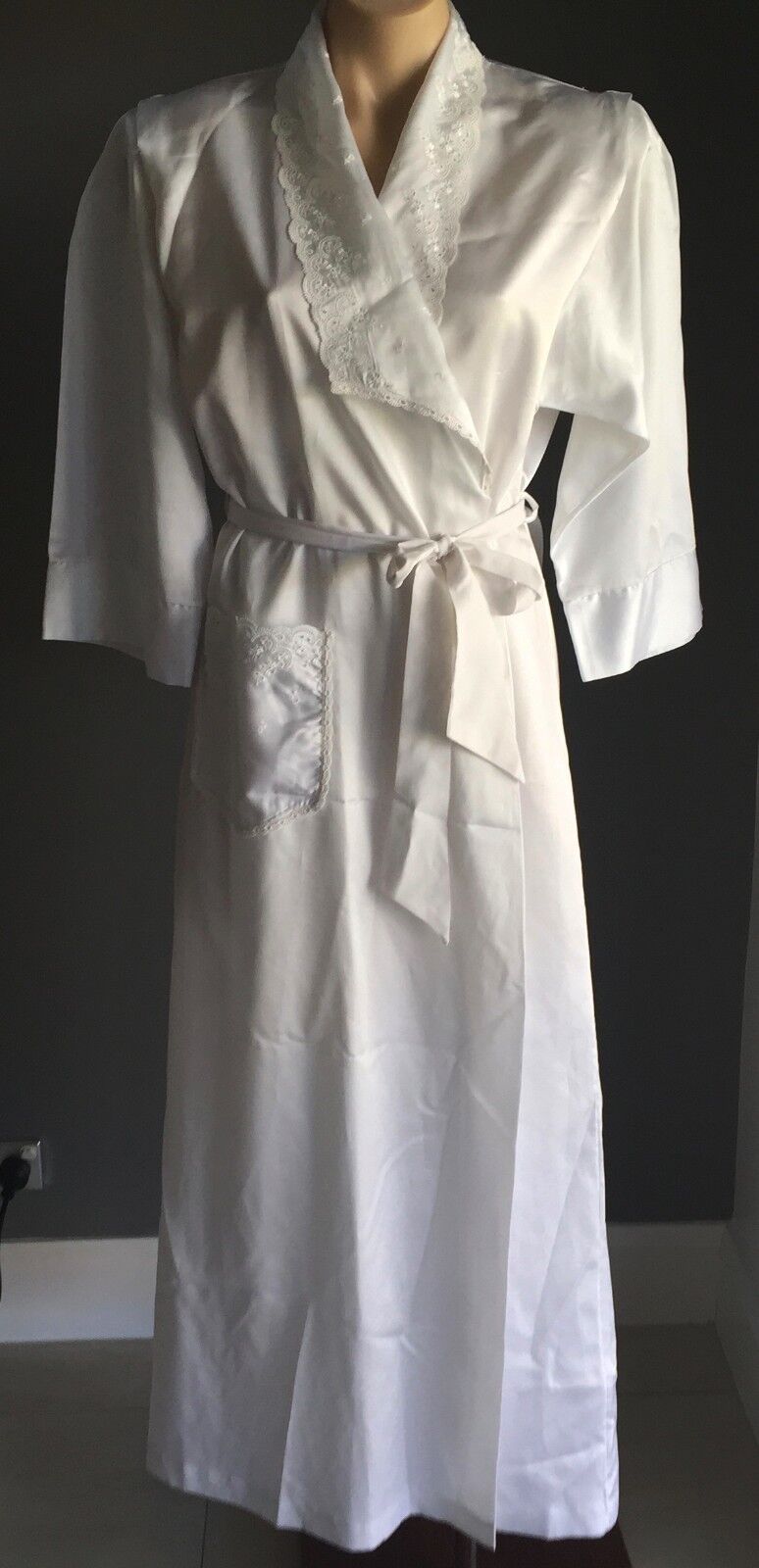 Bridal White Dressing Gown Bath Robe Cotton Broderie Anglaise Lace Size 8 10 NEW