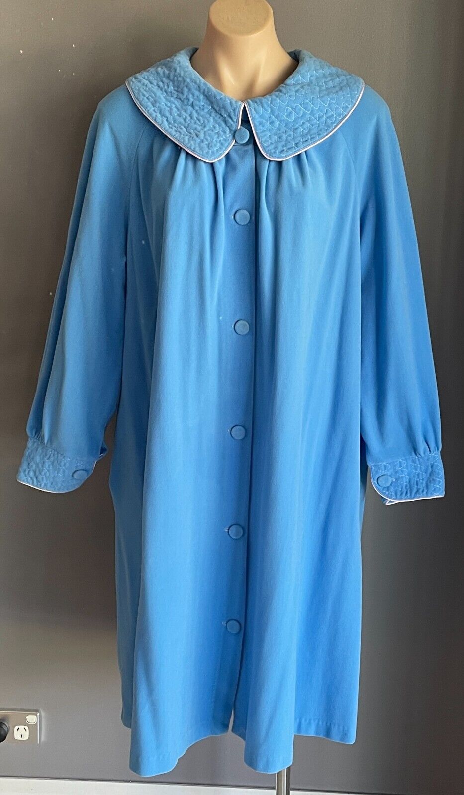 Vintage JEXWEAR Blue Pink Trim Dressing Gown Bath Robe Button Front One Size