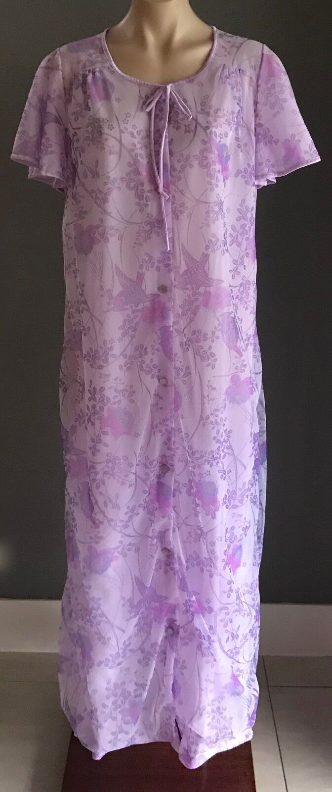 TARGET Dressing Gown Nylon Sh/Sleeve Robe Mauve Floral Bird Print Sz 16 Vintage