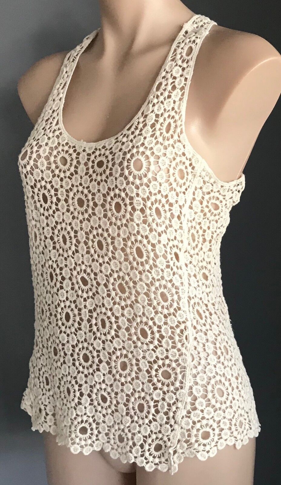 BEAUTE FASHION Top Cream Floral Lace Sleeveless Racer Back Size M L 10 12 NEW