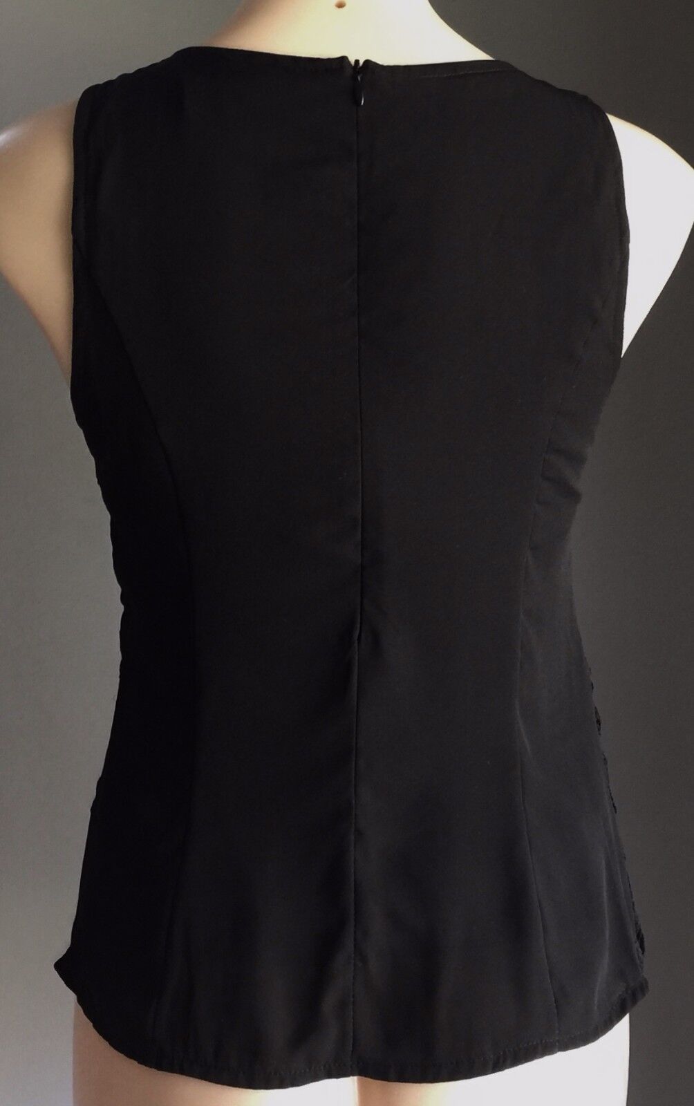 HUACHU Top Black Lace Sleeveless Asymmetric Hem Lined Camisole Size S 10 NEW