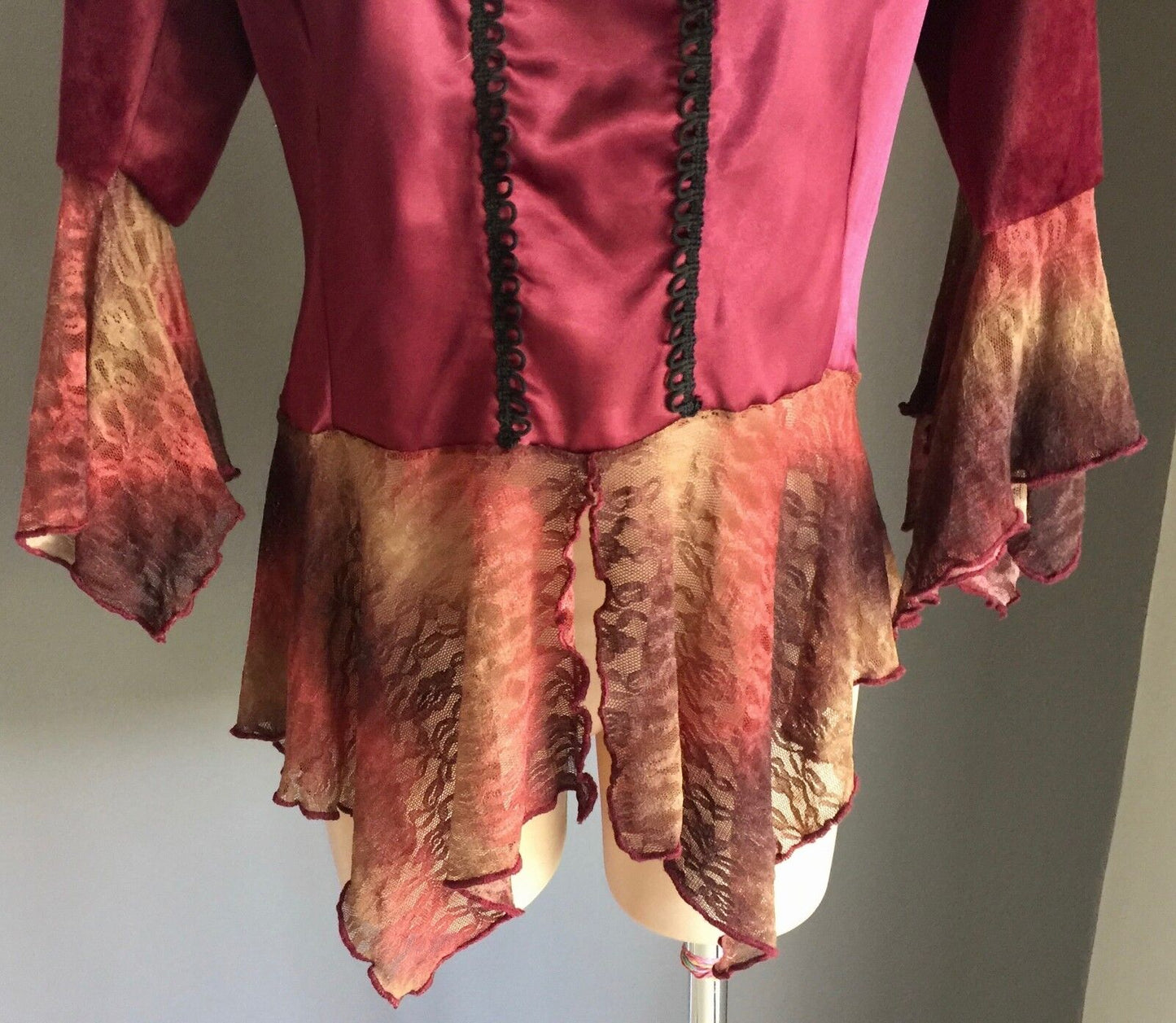 Whimsigoth Top Burgundy Maroon Satin Velour Tie Dye Lace at Sleeves Hem Size 10