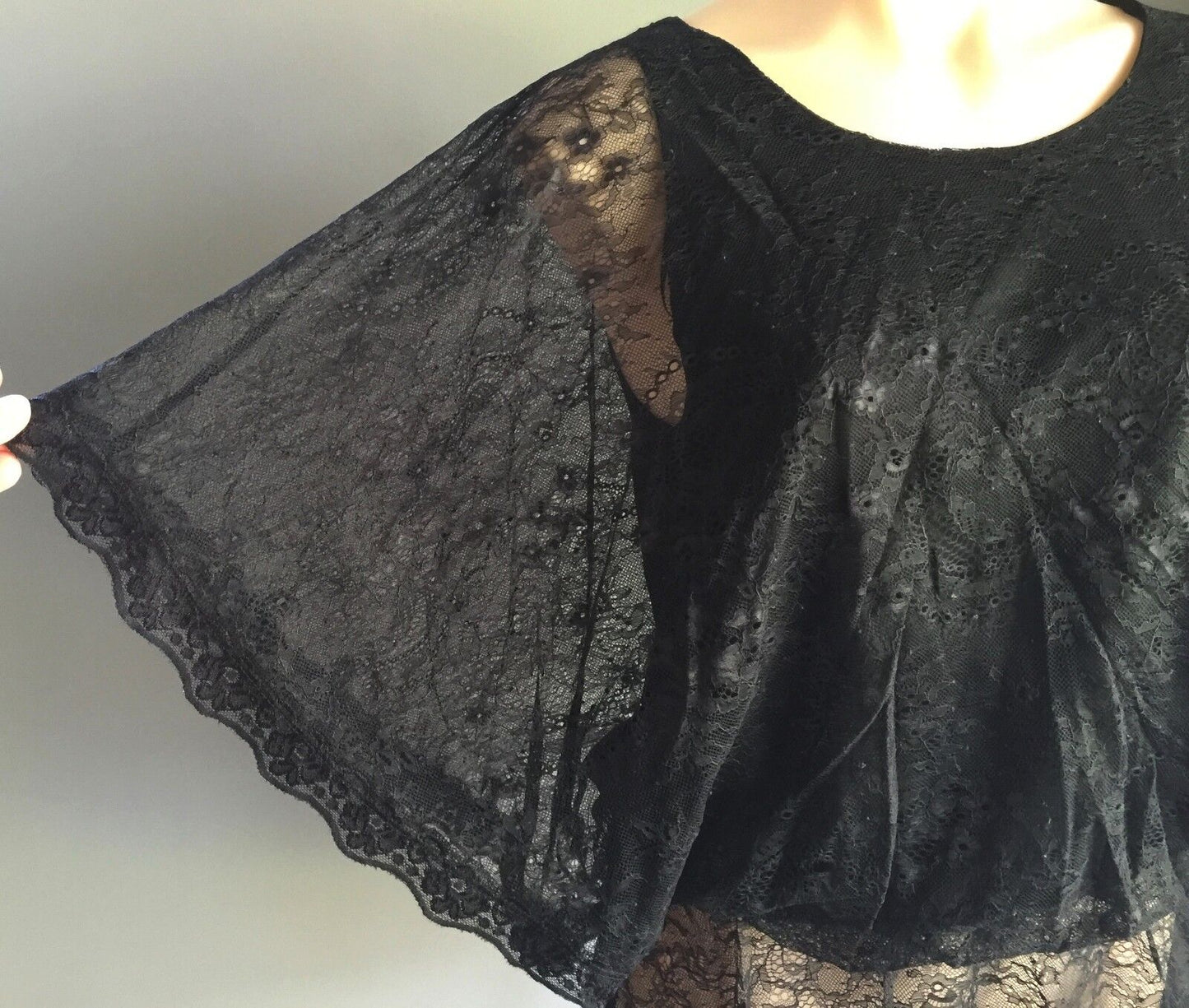 LIZ JORDAN Top Peasant Black Lace Dolman Sleeve Blouse Size S 10 Sexy