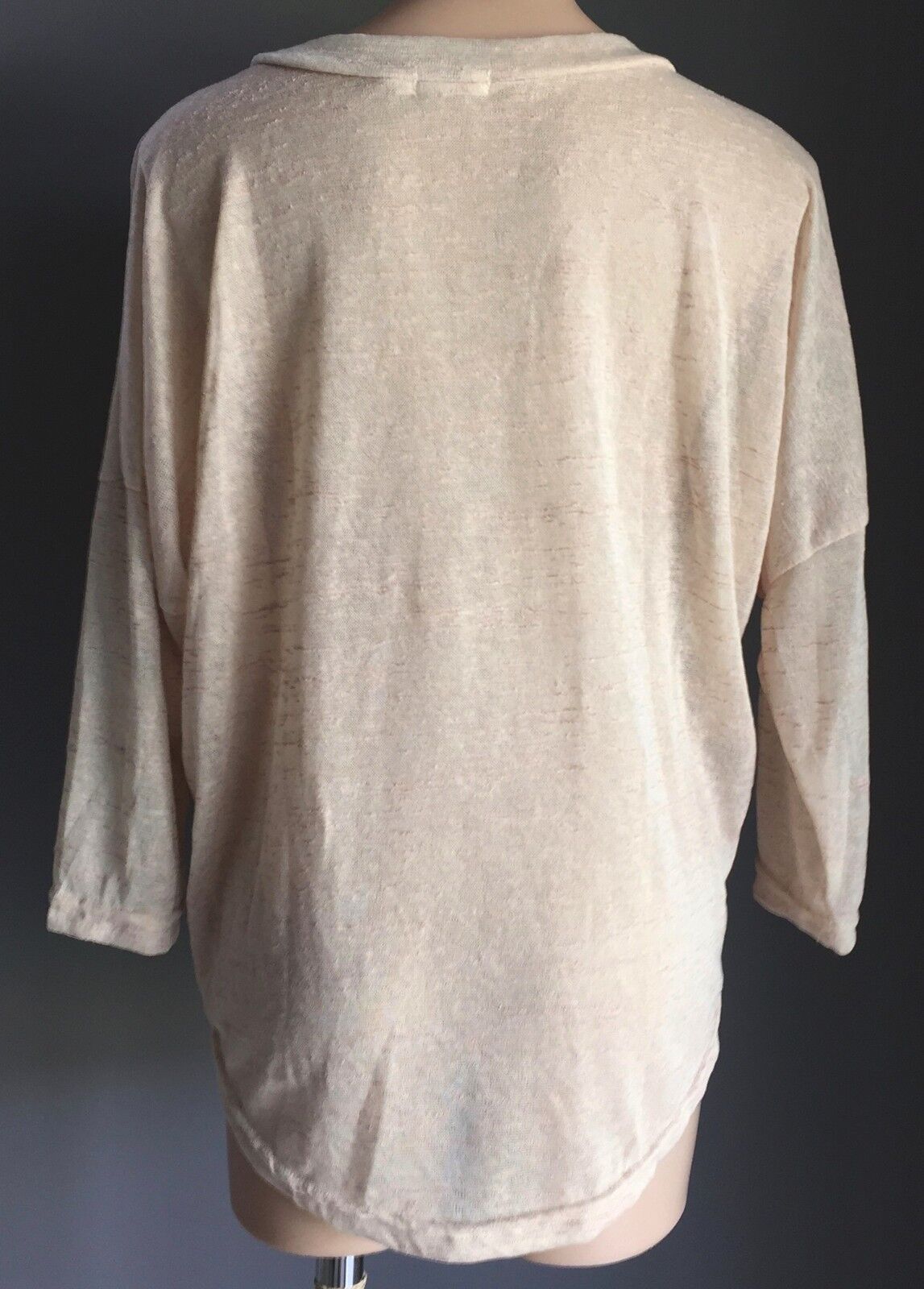 MEI NA Hi Lo Long Sleeve Top Fine Slub Knit Oatmeal Semi Sheer  Blouse S 10  NEW