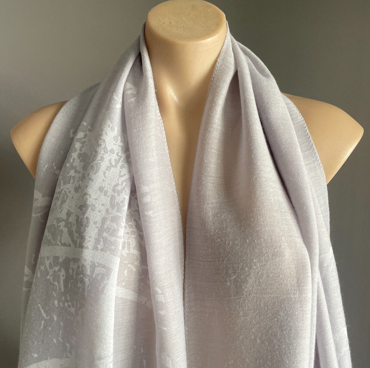 Neck Scarf Fringed Wrap Light Grey Nautical Theme Print Rectangle Shawl