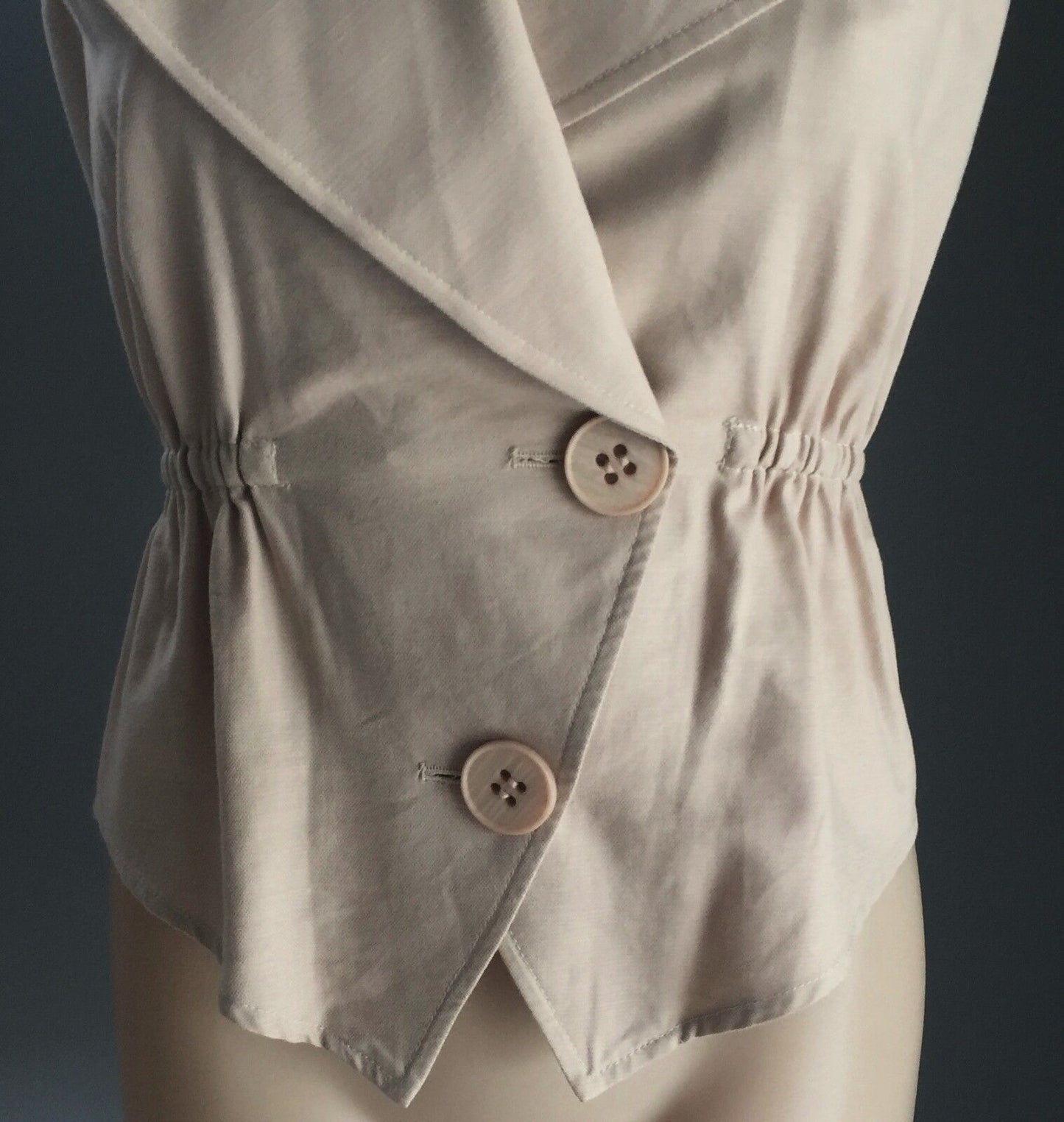 PURPLE GINGER Top  Beige Oversize Collar Sleeveless Fitted Vest Ladies Size 8 10