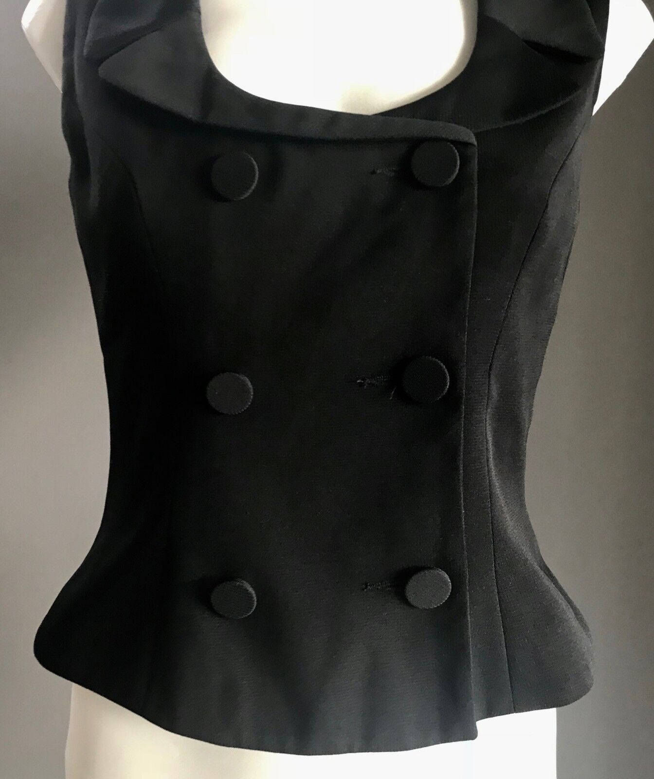 DRESSED FOR SOMETHING NICE Top Black Sleeveless Buttoned Vest Collar Size 6