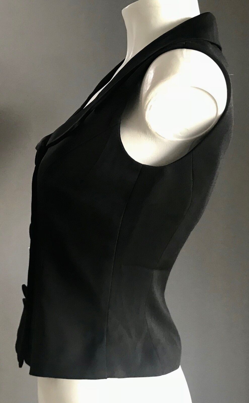 DRESSED FOR SOMETHING NICE Top Black Sleeveless Buttoned Vest Collar Size 6