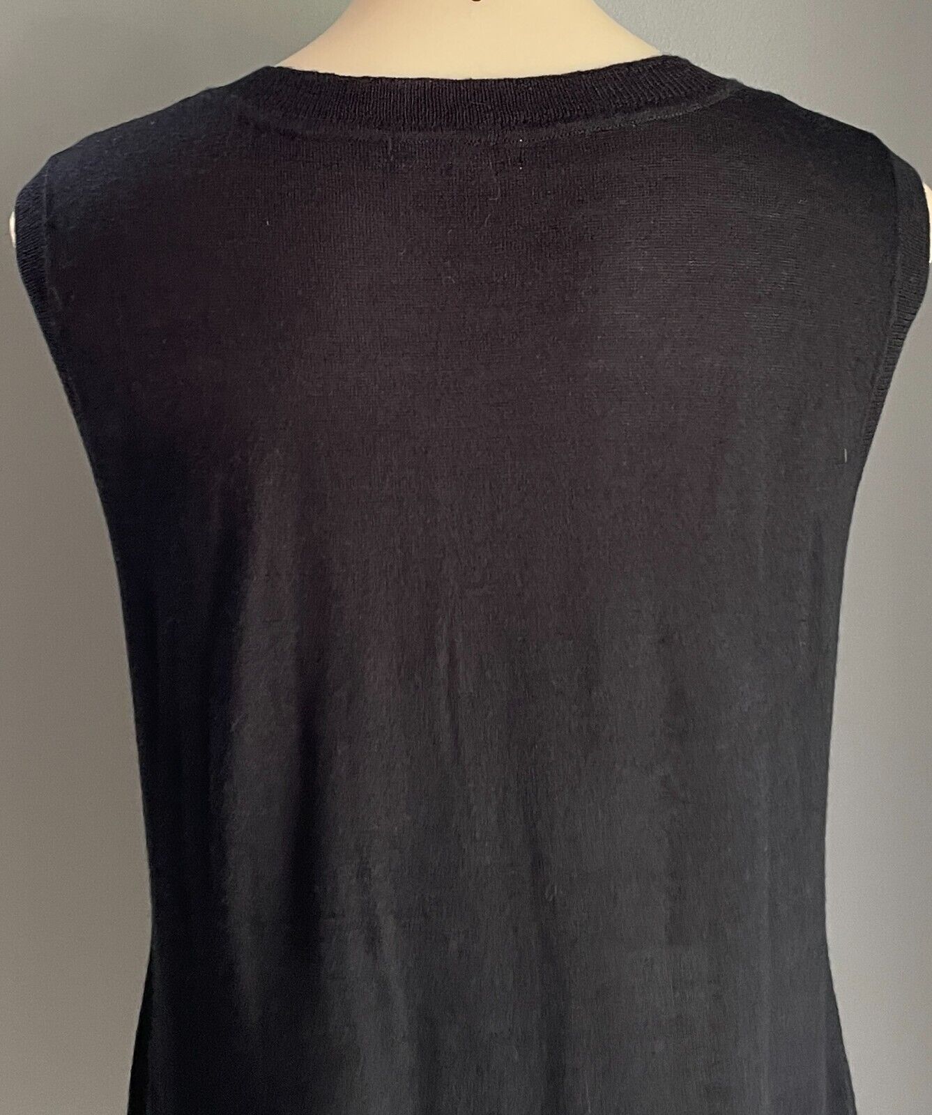 SUITE 62 BOUTIQUE Black Sleeveless Fine Knit Tunic Vest Top Size XL 12 NEW