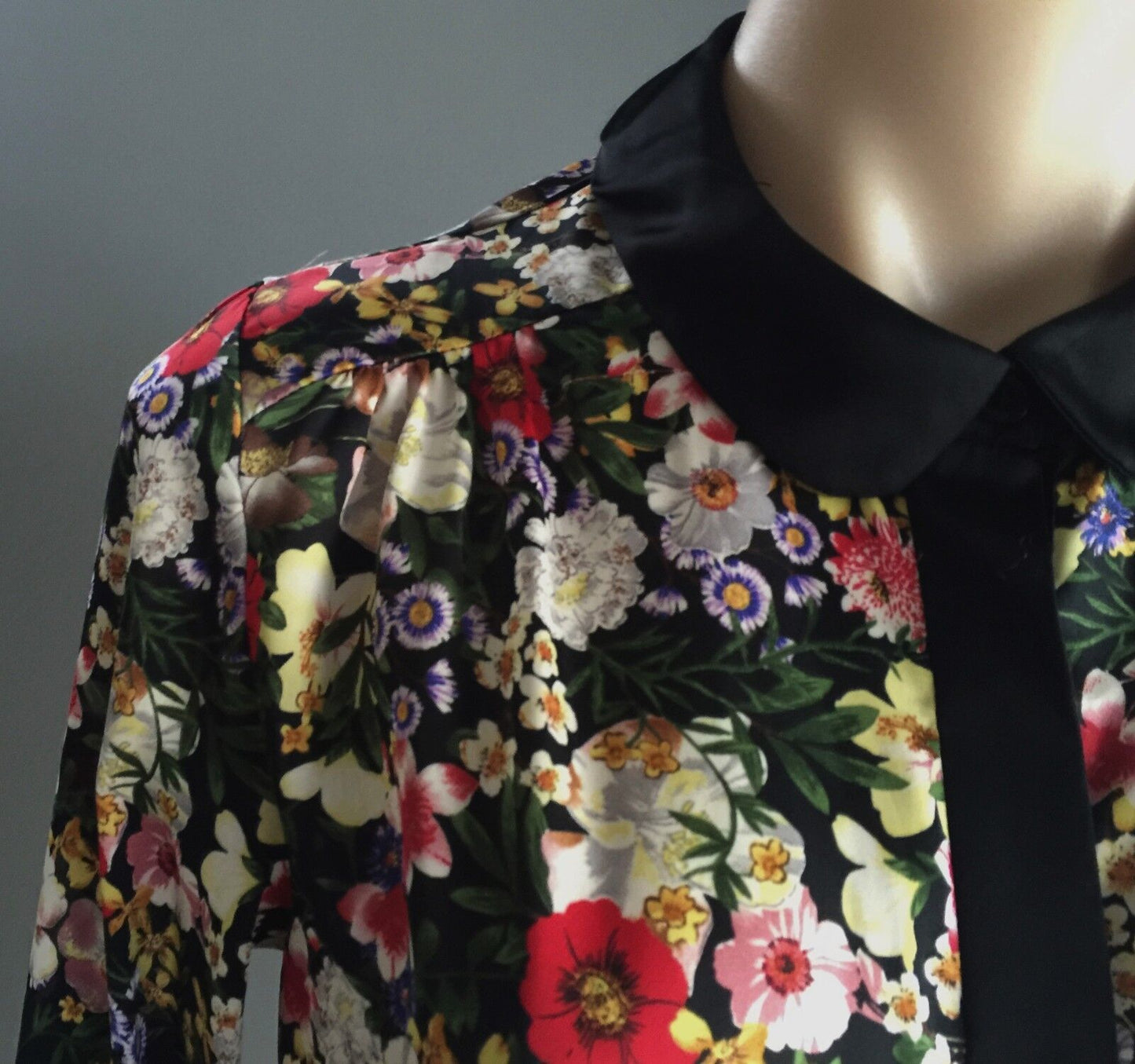 NEW LOOK Satiny Button Up Shirt Long Sleeve Bright Floral Top Blouse Size 10 UK