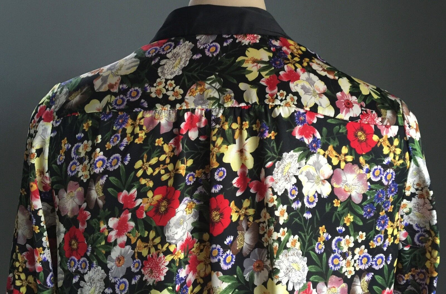 NEW LOOK Satiny Button Up Shirt Long Sleeve Bright Floral Top Blouse Size 10 UK