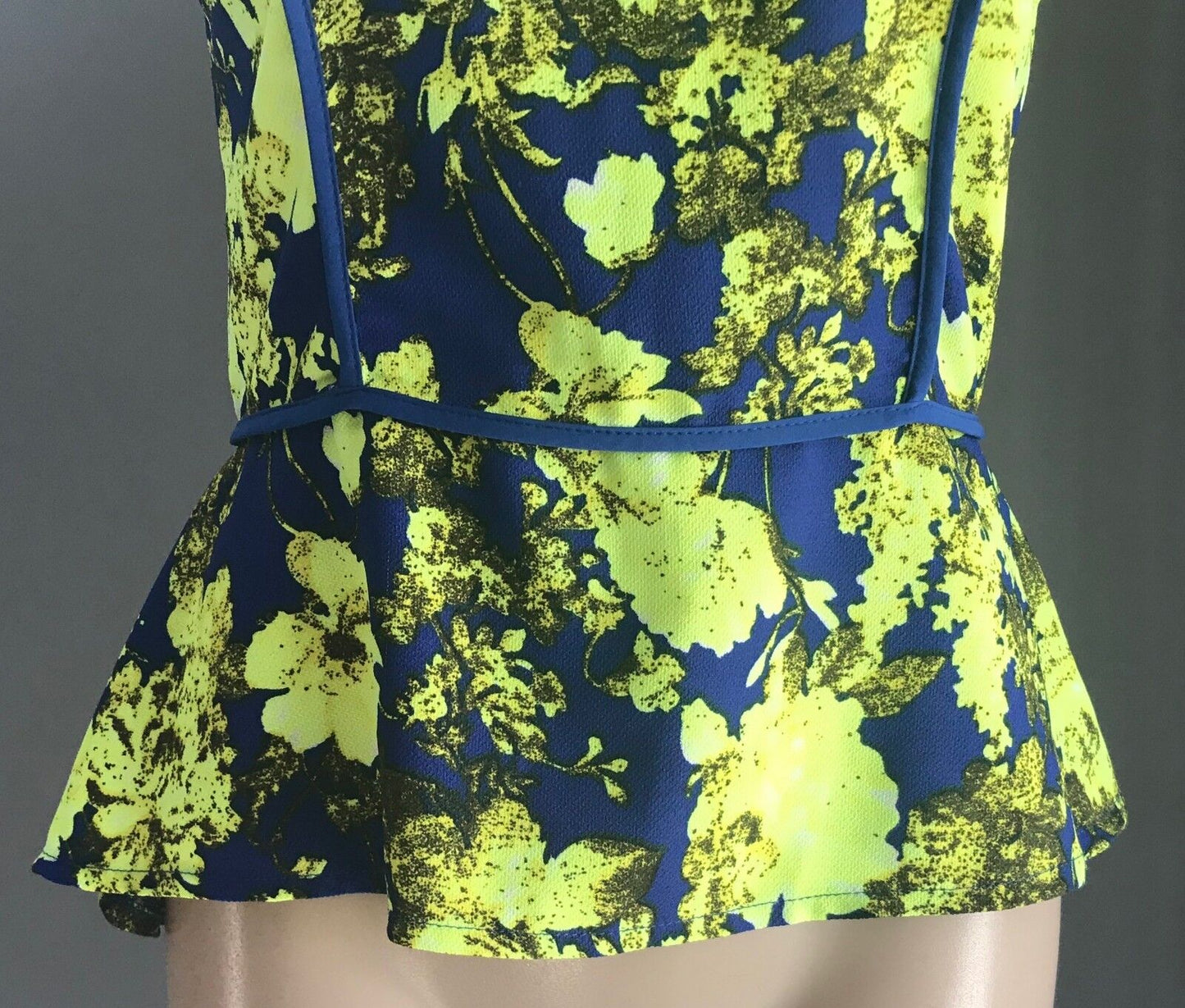 IMPRINT Top Cobalt Blue Neon Citrine Floral Sleeveless Blouse Size 10