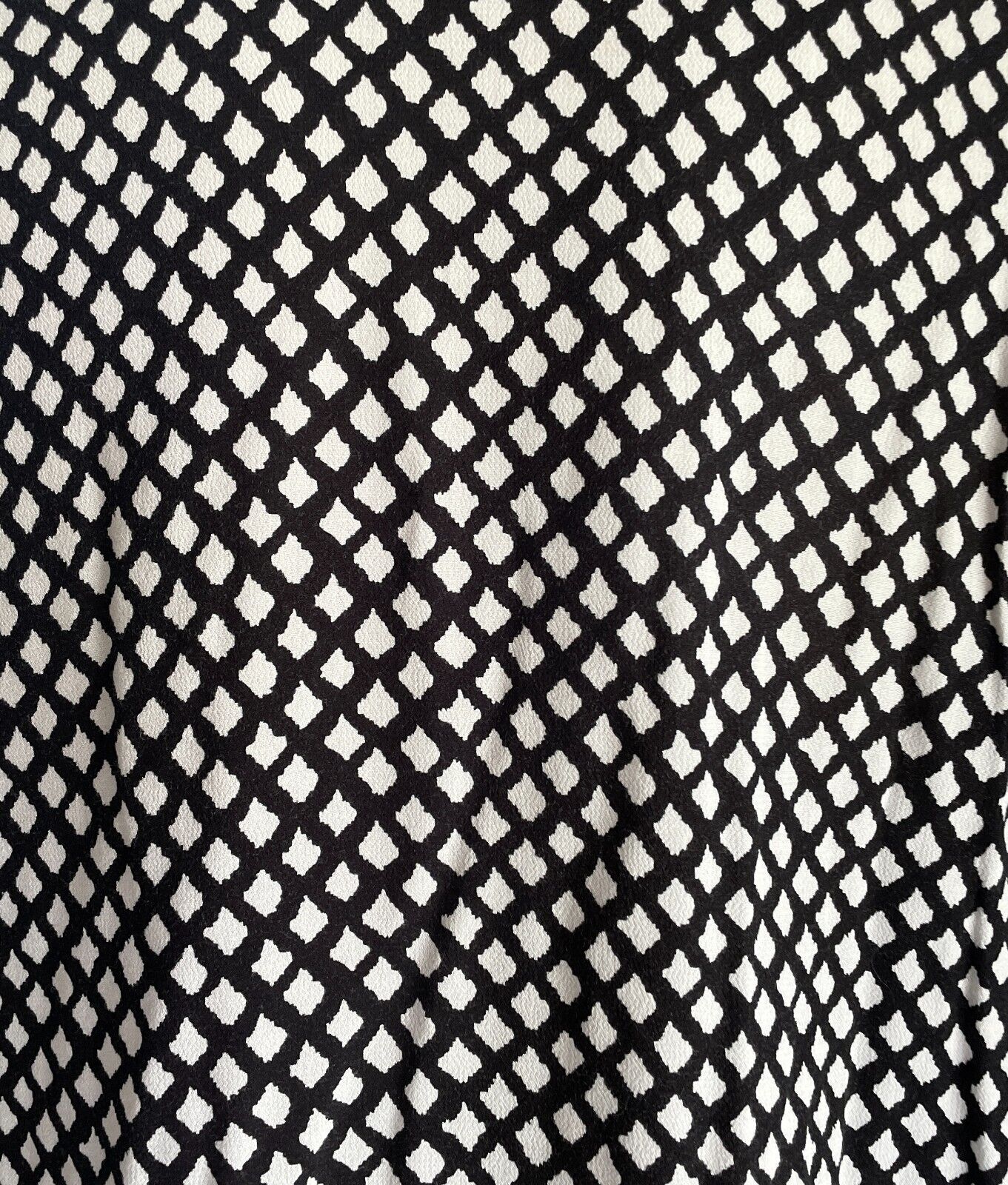 TIGERLILY Shirt Top Black White Foulard Button Front Long Sleeve Blouse Size 10