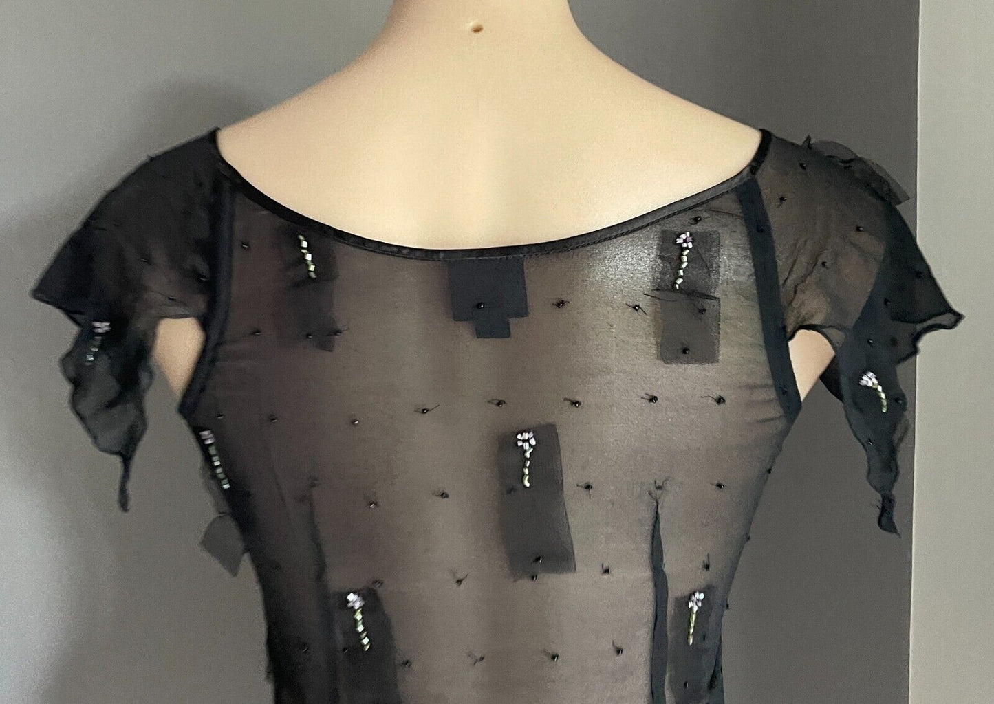 LISA BARRON Top Black Silk Sheer Cap Sleeve Blouse Mesh Net & Beads Luxe Size 10