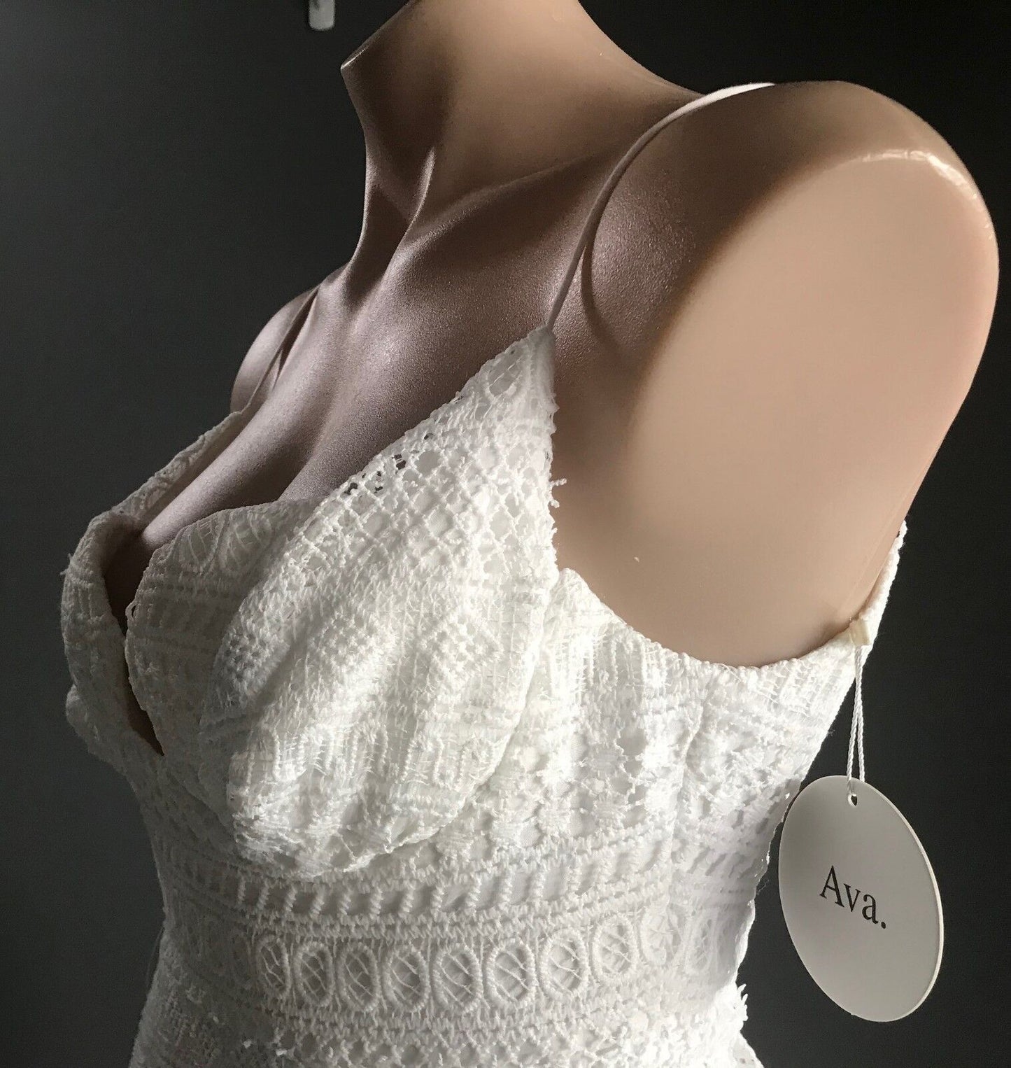 AVA Dress Midi White Lace Sleeveless Fit & Flare  Ladies Size 8 10 NEW