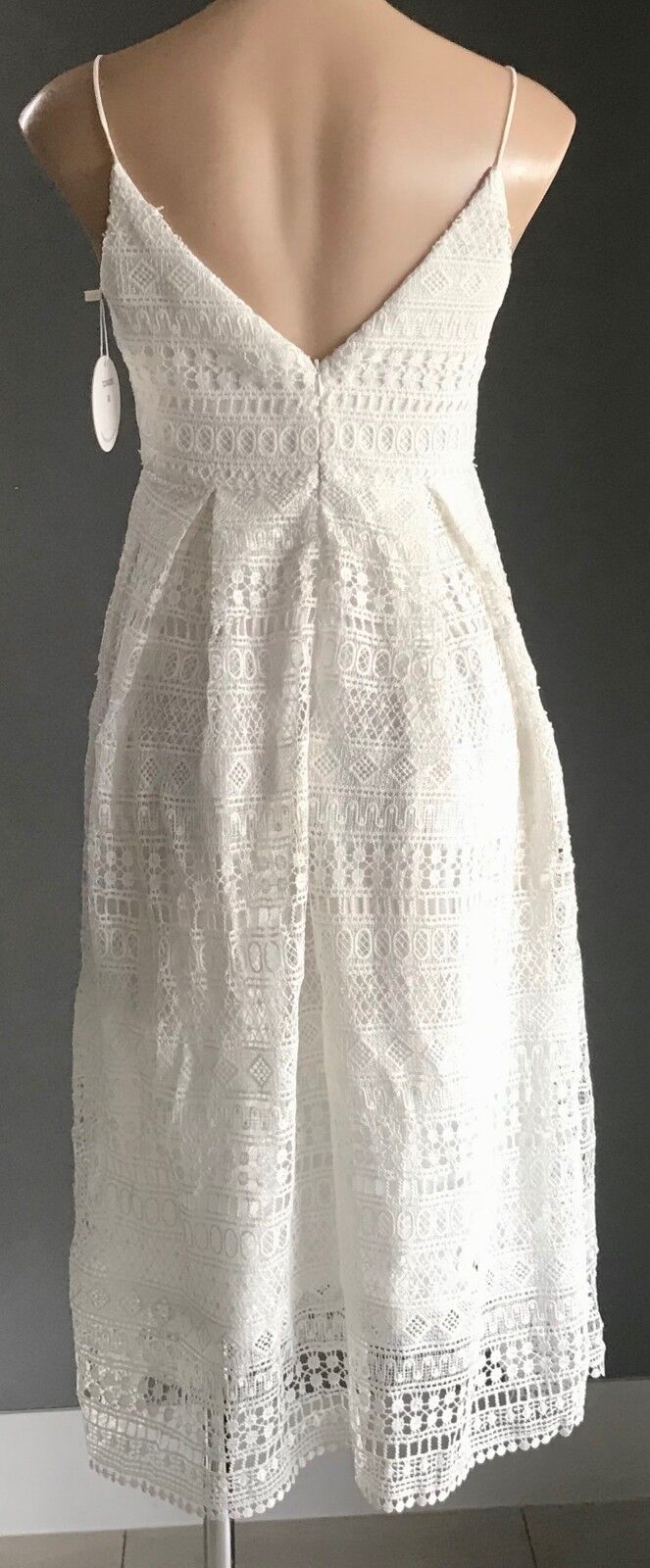 AVA Dress Midi White Lace Sleeveless Fit & Flare  Ladies Size 8 10 NEW