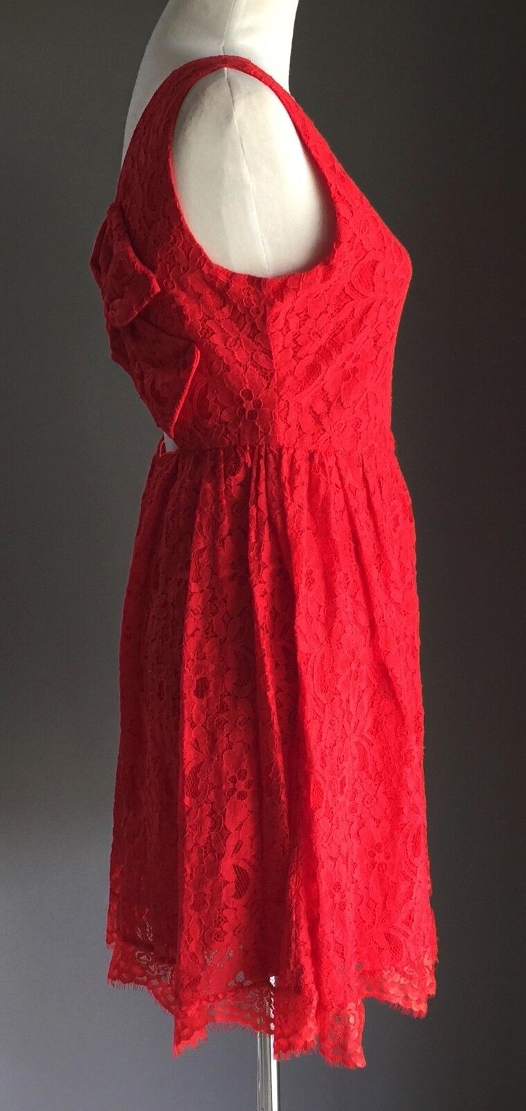 SHAREEN Dress Skater Red Lace Cut out Back Sleeveless Ladies Size 10 Gorgeous