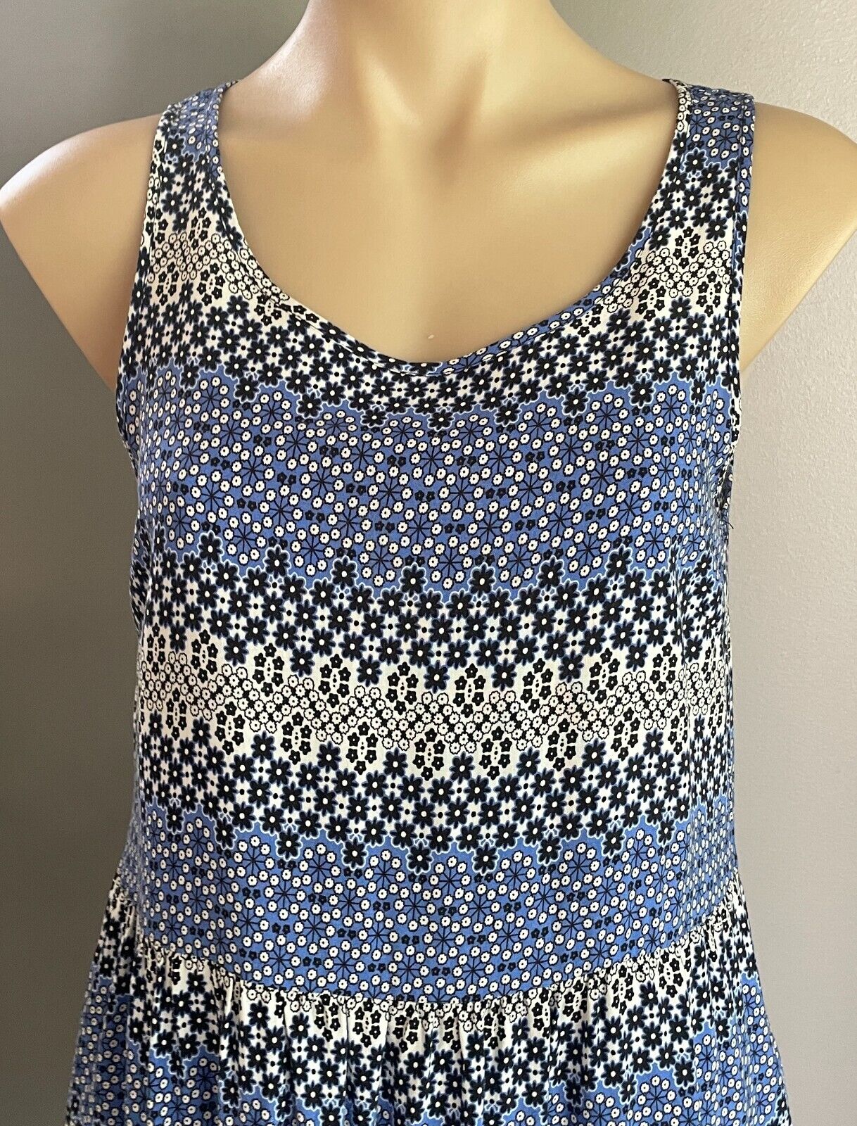 TARGET COLLECTION Sun Dress Navy Blue White Black Floral Tier Hem Midi Size 10