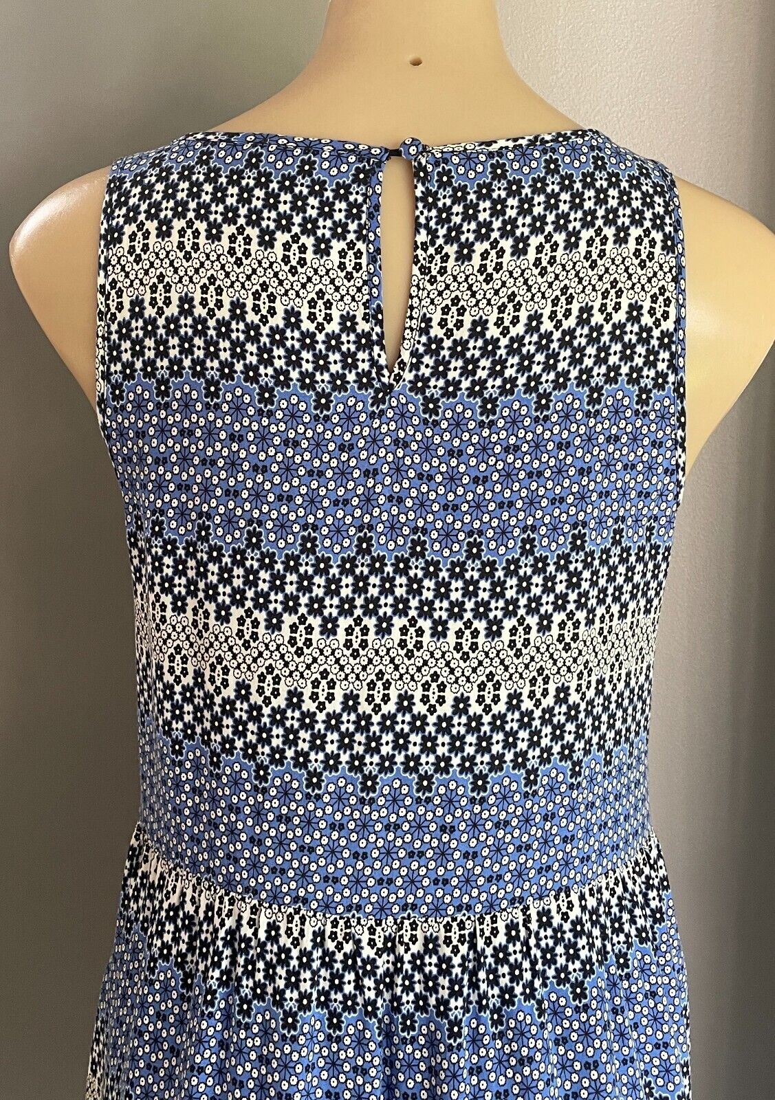 TARGET COLLECTION Sun Dress Navy Blue White Black Floral Tier Hem Midi Size 10