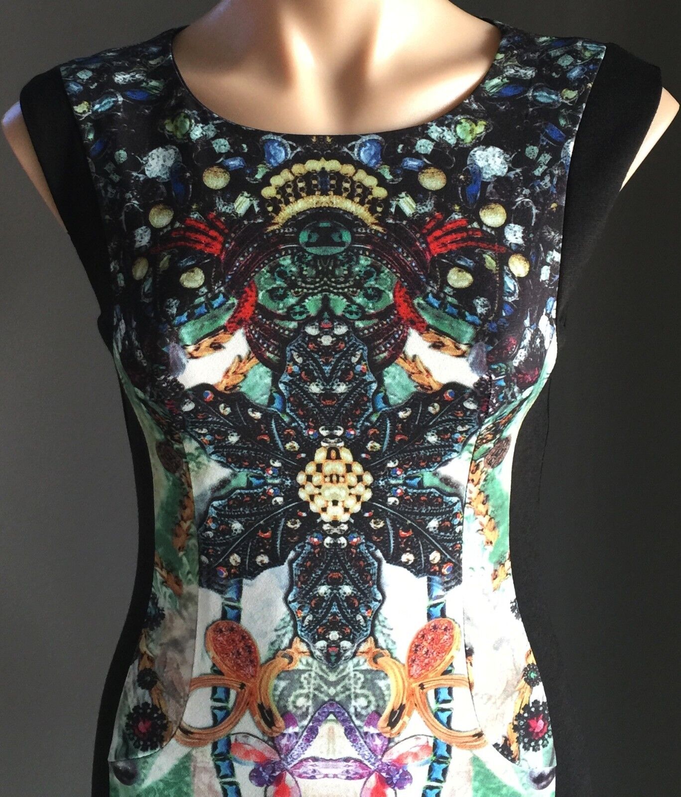 SLIDE SHOW Dress Black & Multi Print Sleeveless Bodycon Dress Size 10 Lovely