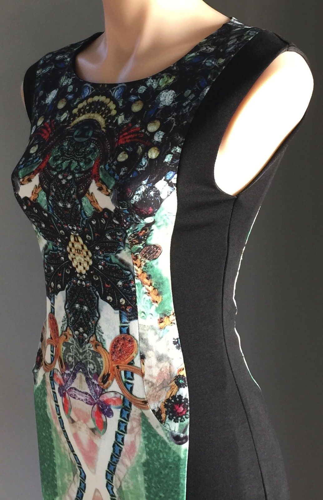 SLIDE SHOW Dress Black & Multi Print Sleeveless Bodycon Dress Size 10 Lovely