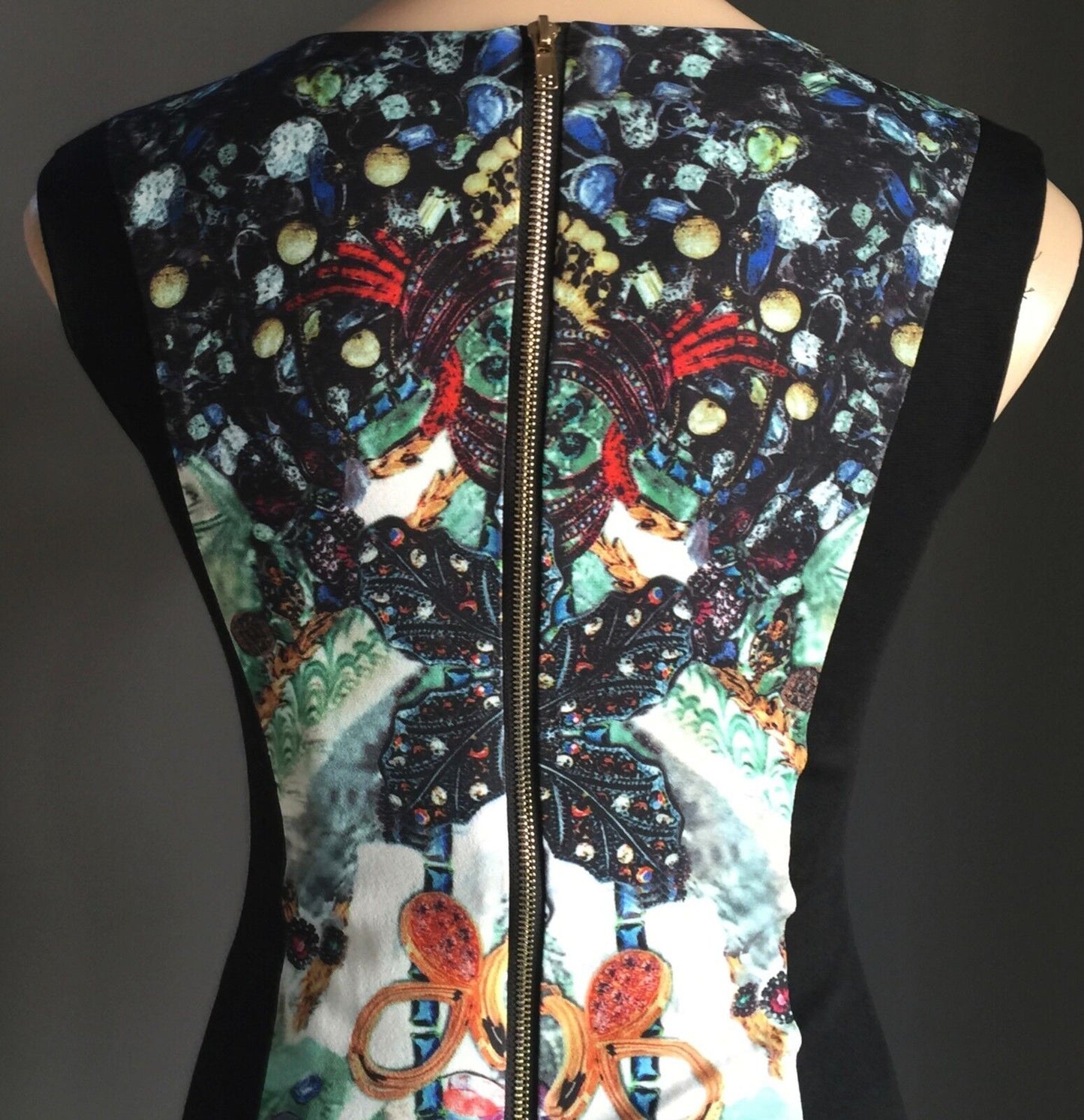SLIDE SHOW Dress Black & Multi Print Sleeveless Bodycon Dress Size 10 Lovely