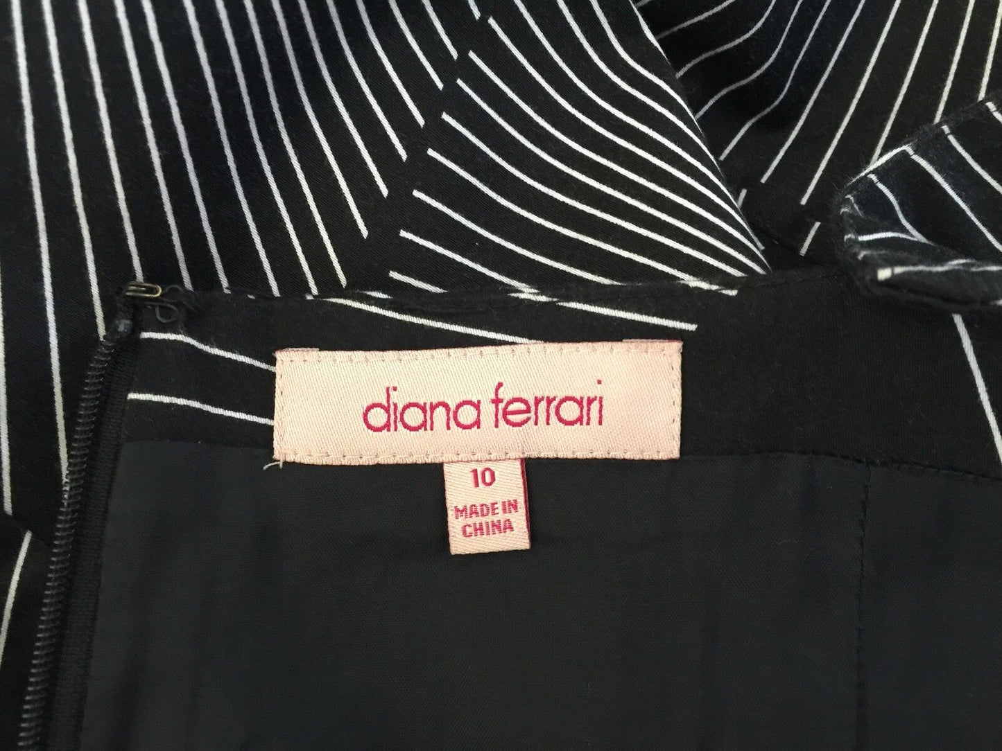 DIANA FERRARI Dress Black & White Print Sleeveless Sheath Frock Size 10