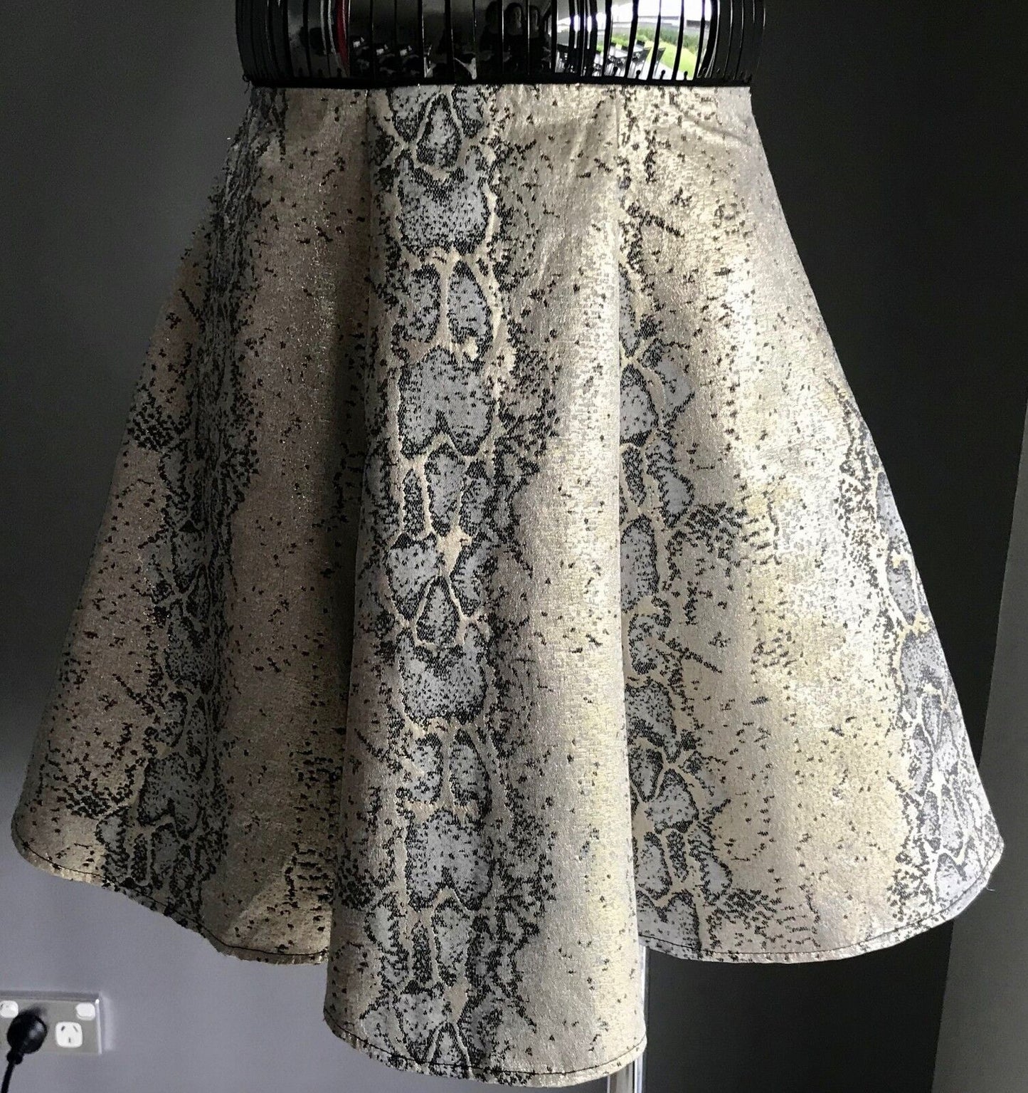 KNIGHT ANGEL Fit & Flare Mini Dress Black Lurex Gold Silver Clubbing Sz 8 10 NEW