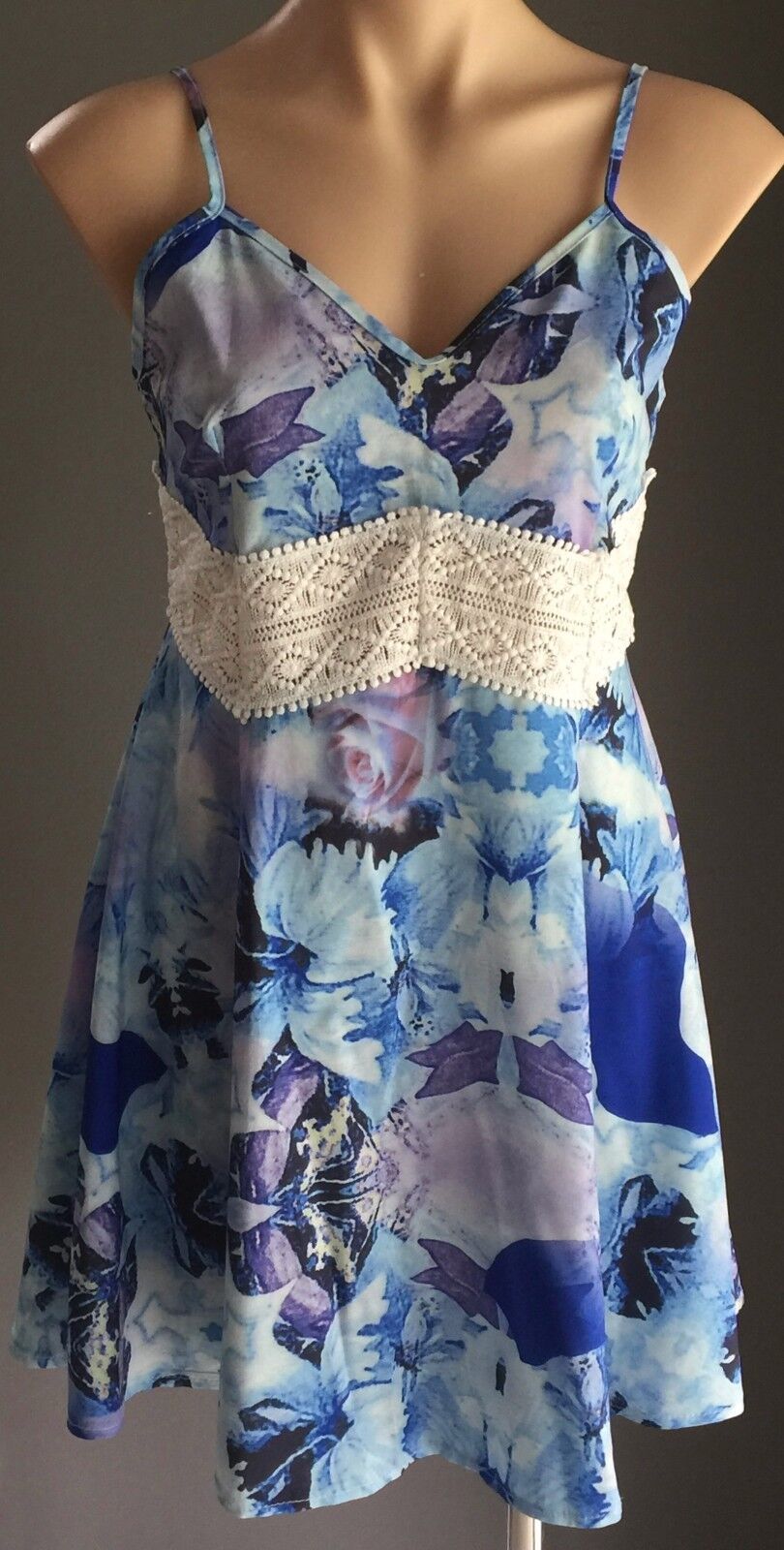Empire Waist Dress Sleeveless Lace Short Size M 10 Blue Purple Floral Gorgeous