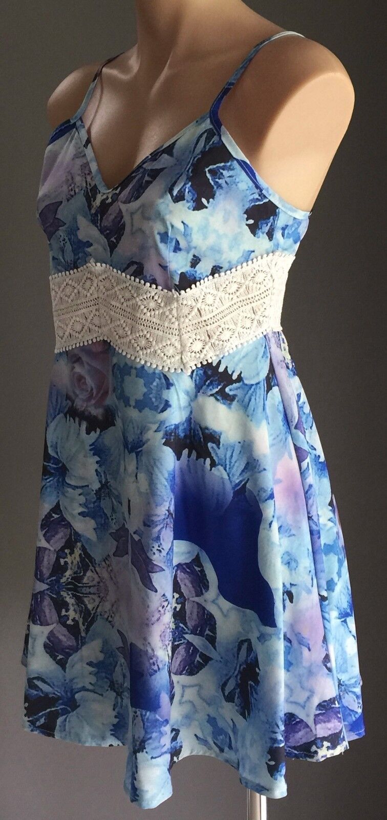 Empire Waist Dress Sleeveless Lace Short Size M 10 Blue Purple Floral Gorgeous