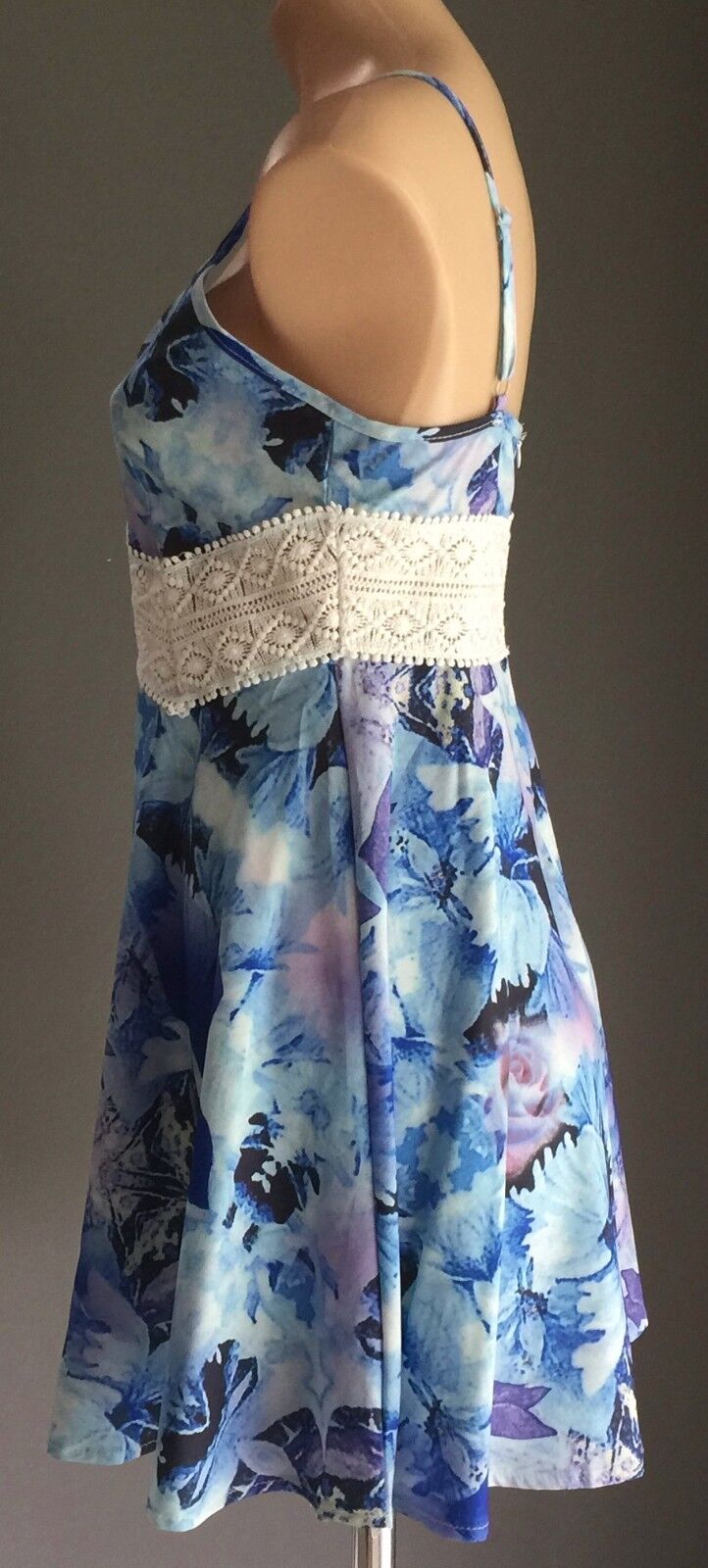 Empire Waist Dress Sleeveless Lace Short Size M 10 Blue Purple Floral Gorgeous