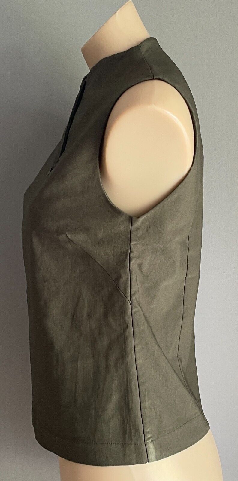 CITY 2000 Khaki Top Sleeveless Invisi Zip Front Stretch Fitted Sz 8 10 Vintage