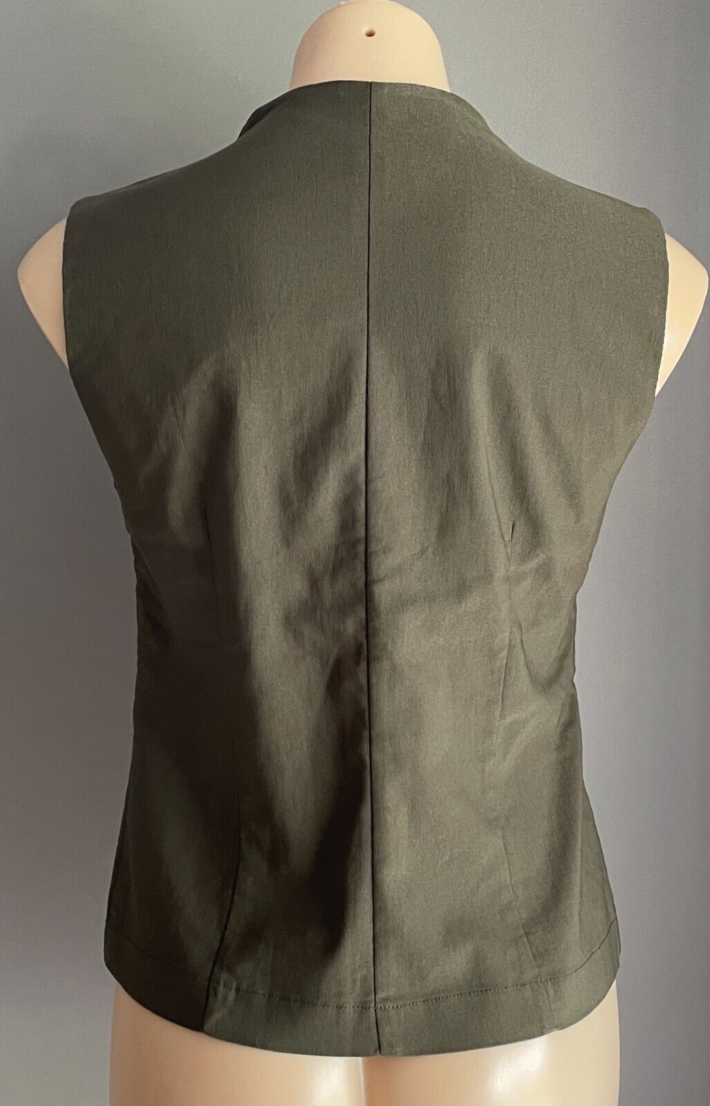 CITY 2000 Khaki Top Sleeveless Invisi Zip Front Stretch Fitted Sz 8 10 Vintage