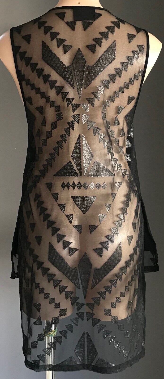 HUNT NO MORE Tank Top Mesh Net Geo Pattern Sequin Sleeveless Size 6 8 10 NEW