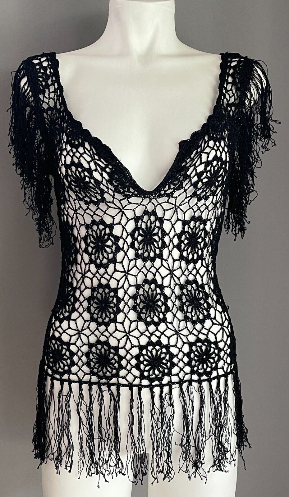 Crochet Top Boho Black Sleeveless Fringed Sheer Size 8