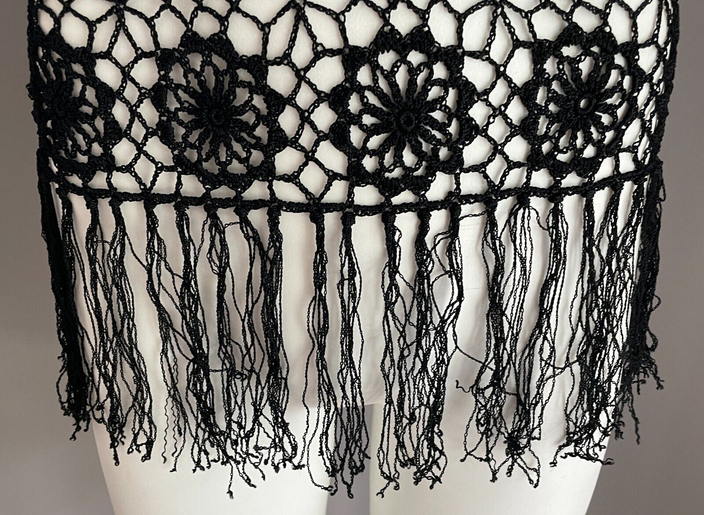 Crochet Top Boho Black Sleeveless Fringed Sheer Size 8
