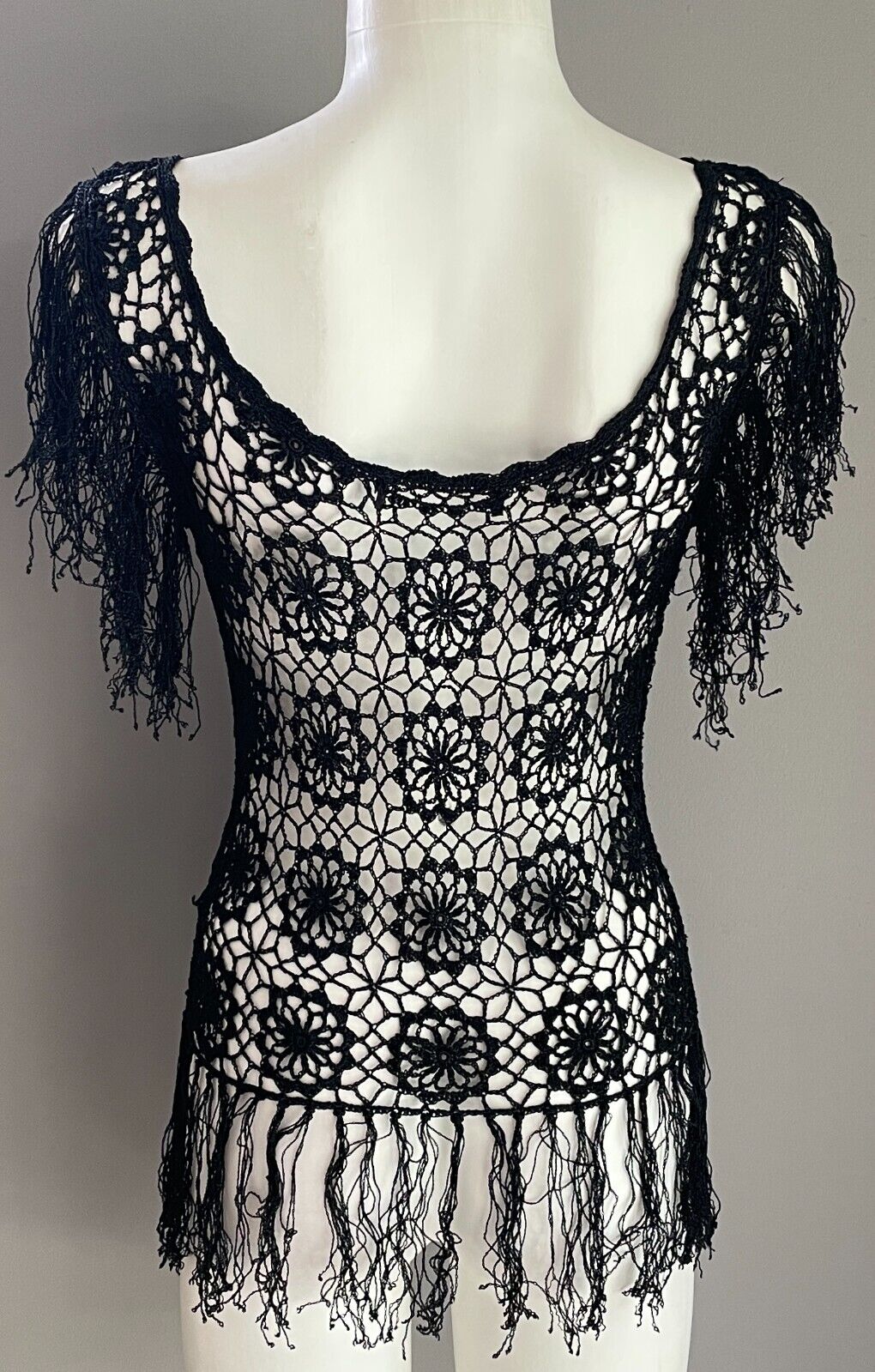 Crochet Top Boho Black Sleeveless Fringed Sheer Size 8