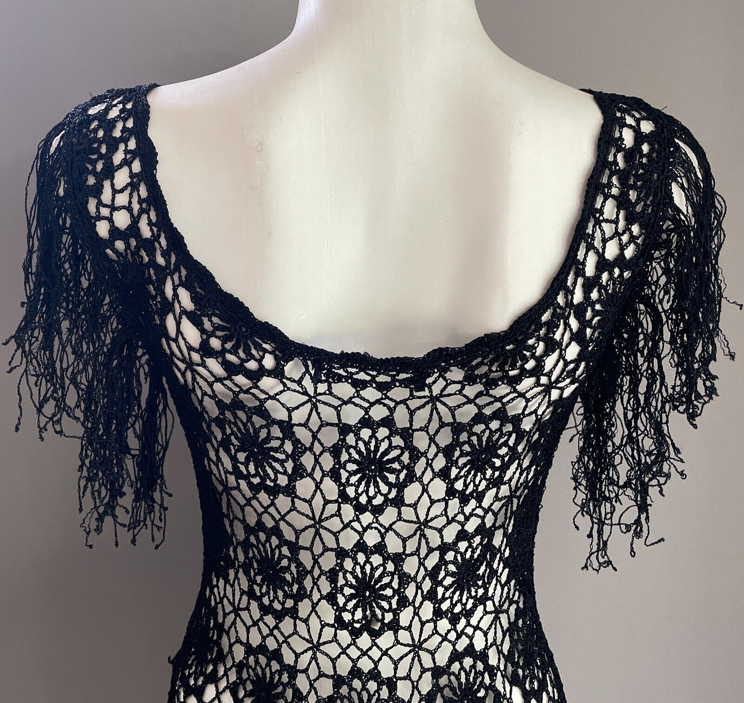 Crochet Top Boho Black Sleeveless Fringed Sheer Size 8