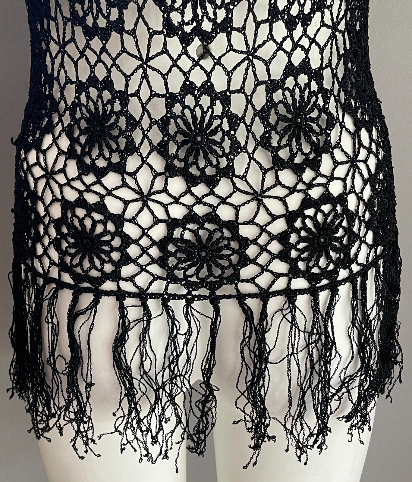 Crochet Top Boho Black Sleeveless Fringed Sheer Size 8