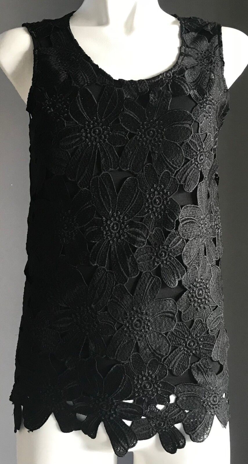 EVERYBODY TALKS Top Black Lace Sheer Back Sleeveless Shell Size S 8 NEW Boho