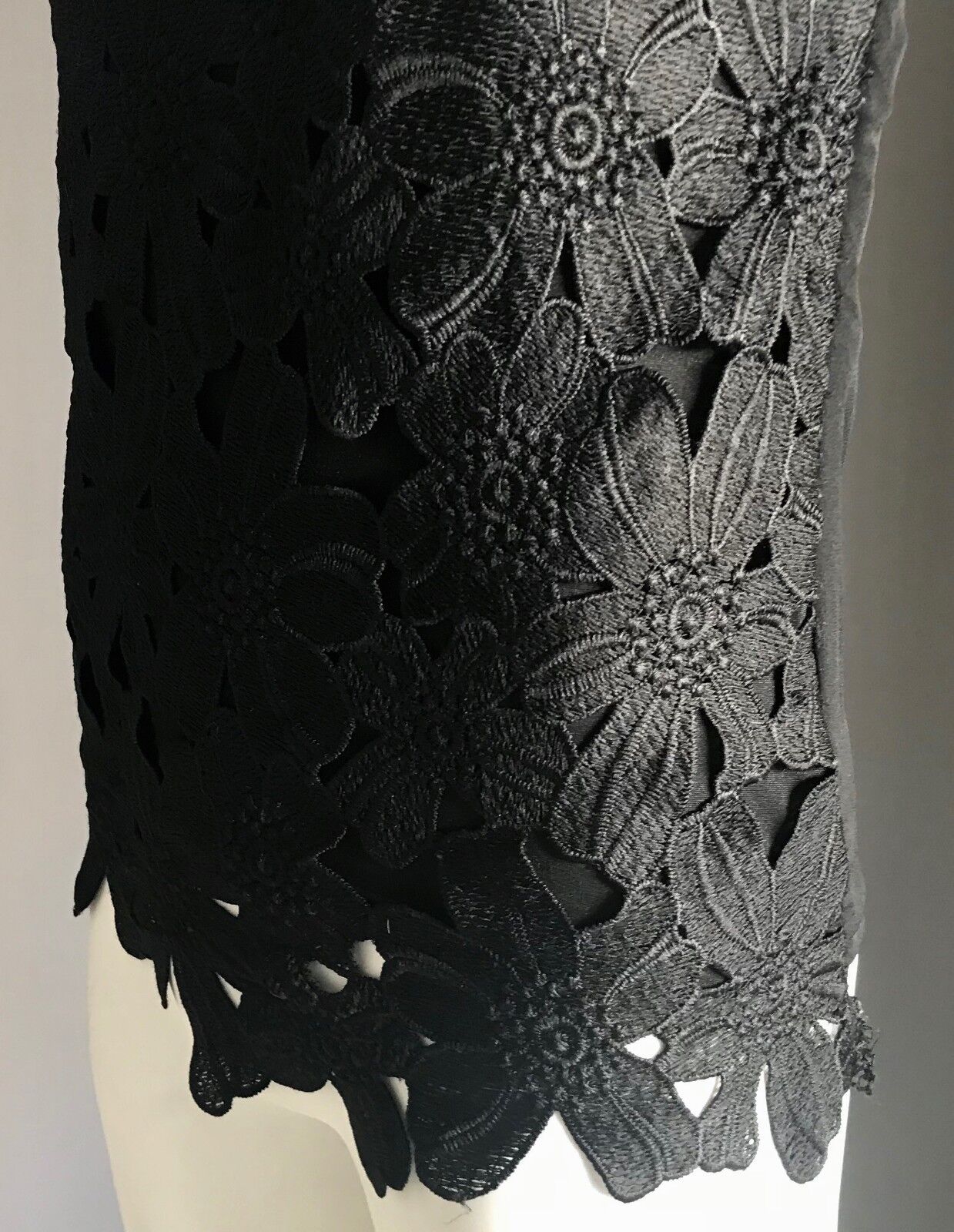 EVERYBODY TALKS Top Black Lace Sheer Back Sleeveless Shell Size S 8 NEW Boho