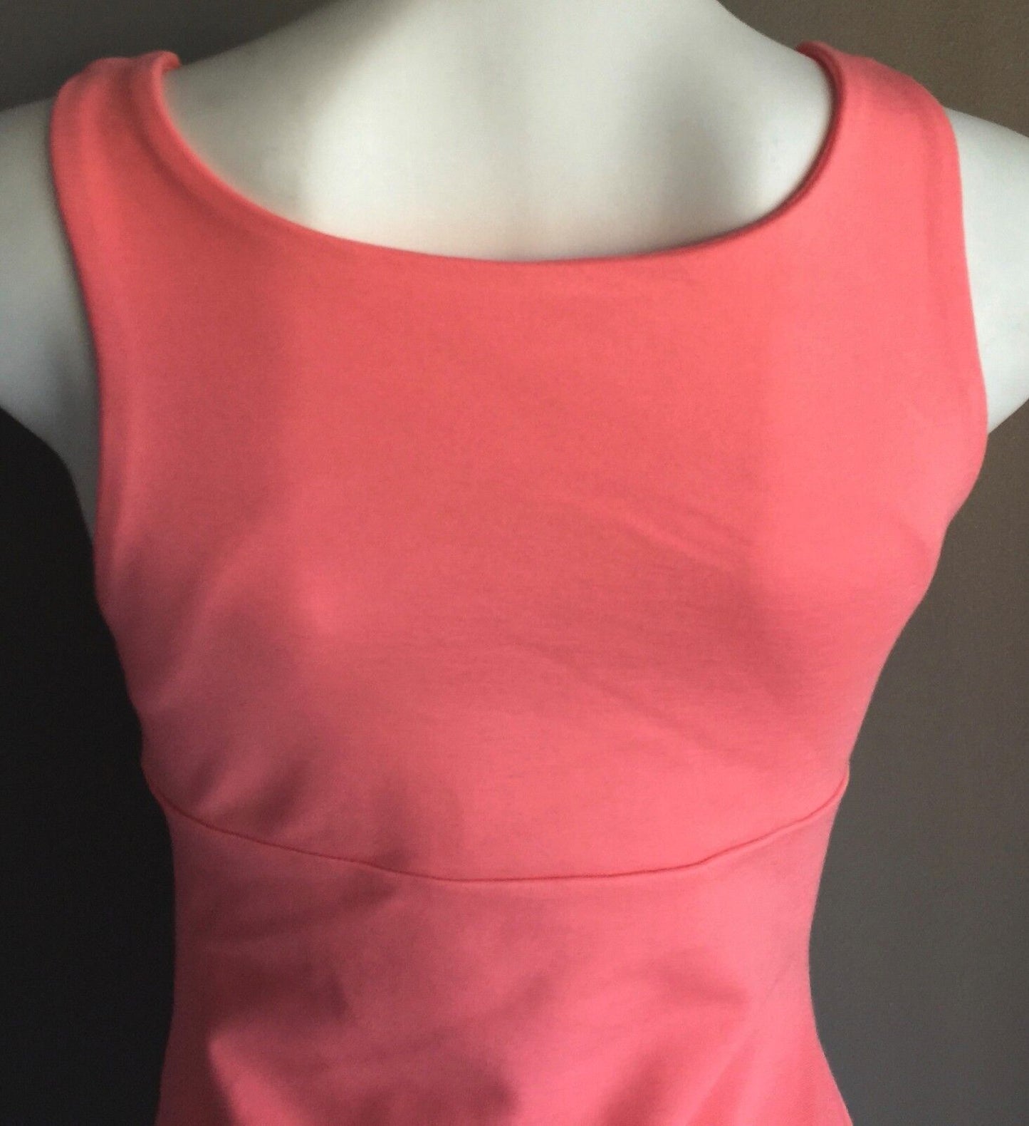 OXFORD WOMAN Top Lite Orange Coral Sleeveless Stretch Pointed Hem Sz 6 AU 8 - 10