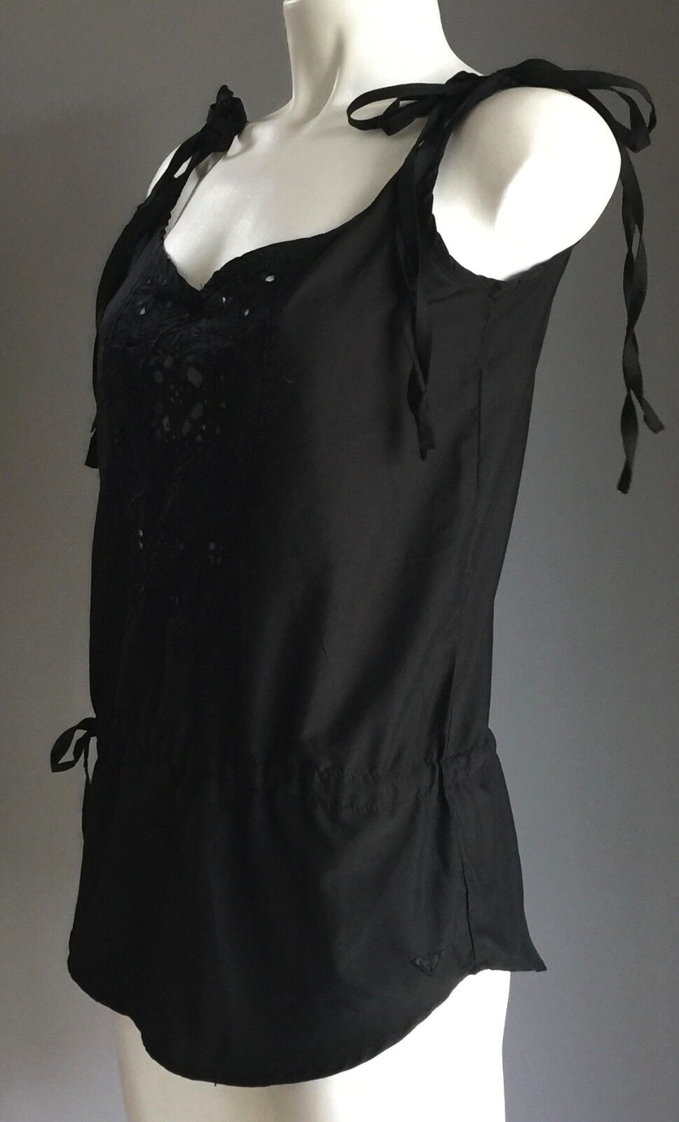 ROXY Top Black Shoulder Tie and Drawstring Waist Sleeveless Ladies Size 8 NEW