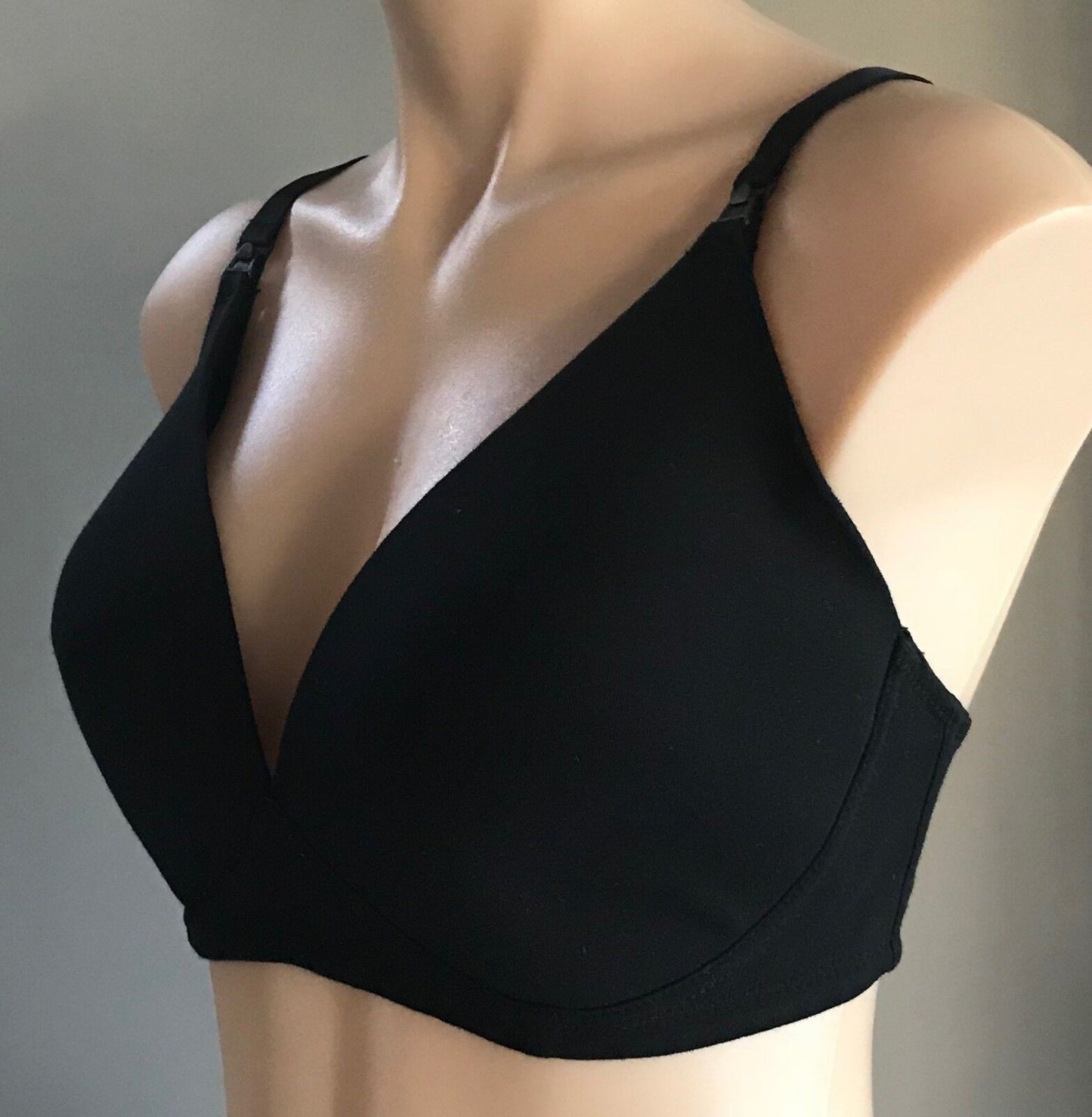 K-MART Maternity BRA 16DD Feeding Wire Free Smooth Cup Bra Black Top Clips NEW