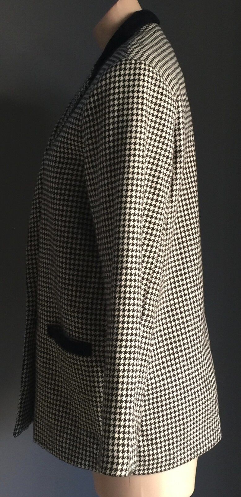 1990's Houndstooth Jacket Hand Made Ladies Black & White Blazer Size 12 - 16