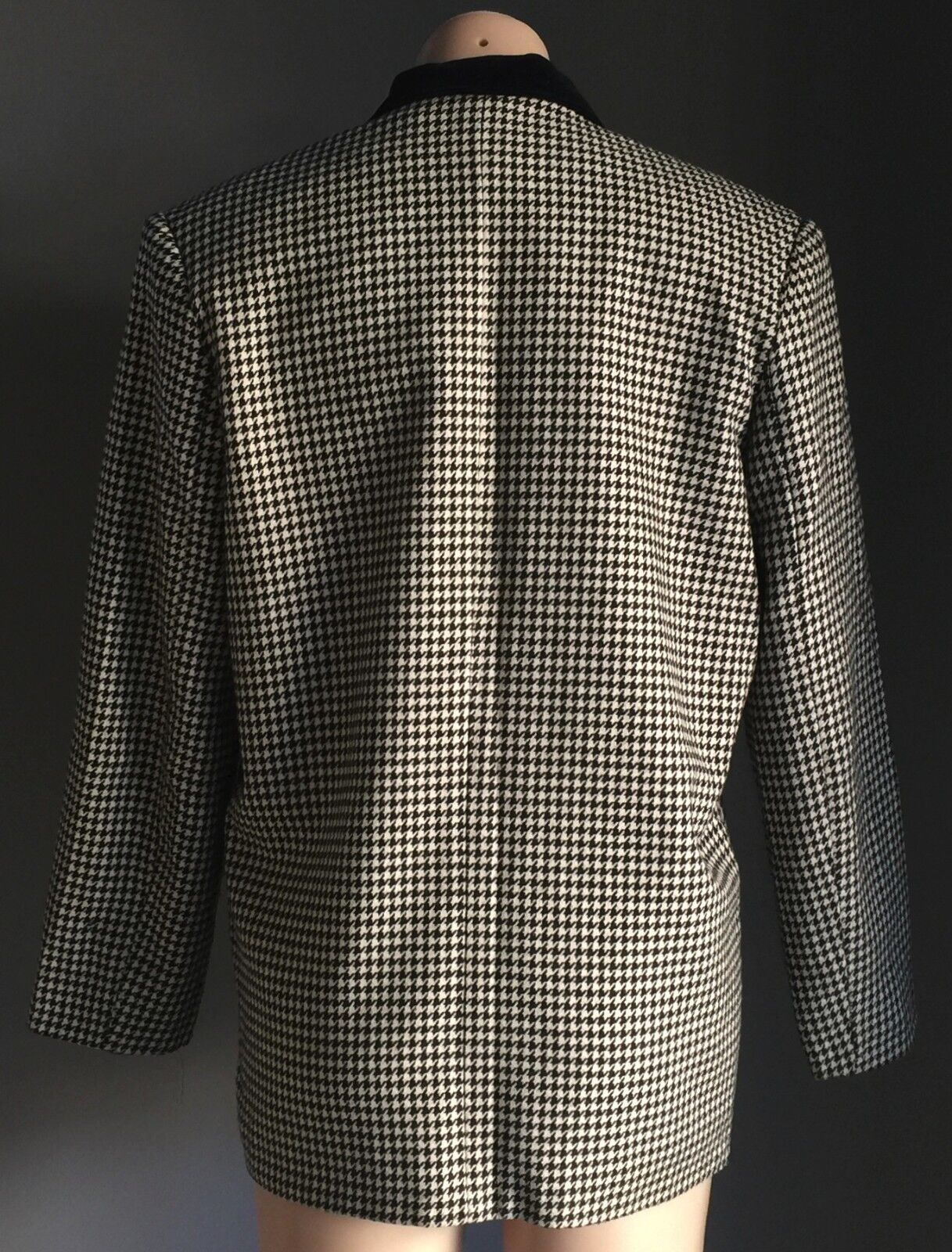 1990's Houndstooth Jacket Hand Made Ladies Black & White Blazer Size 12 - 16